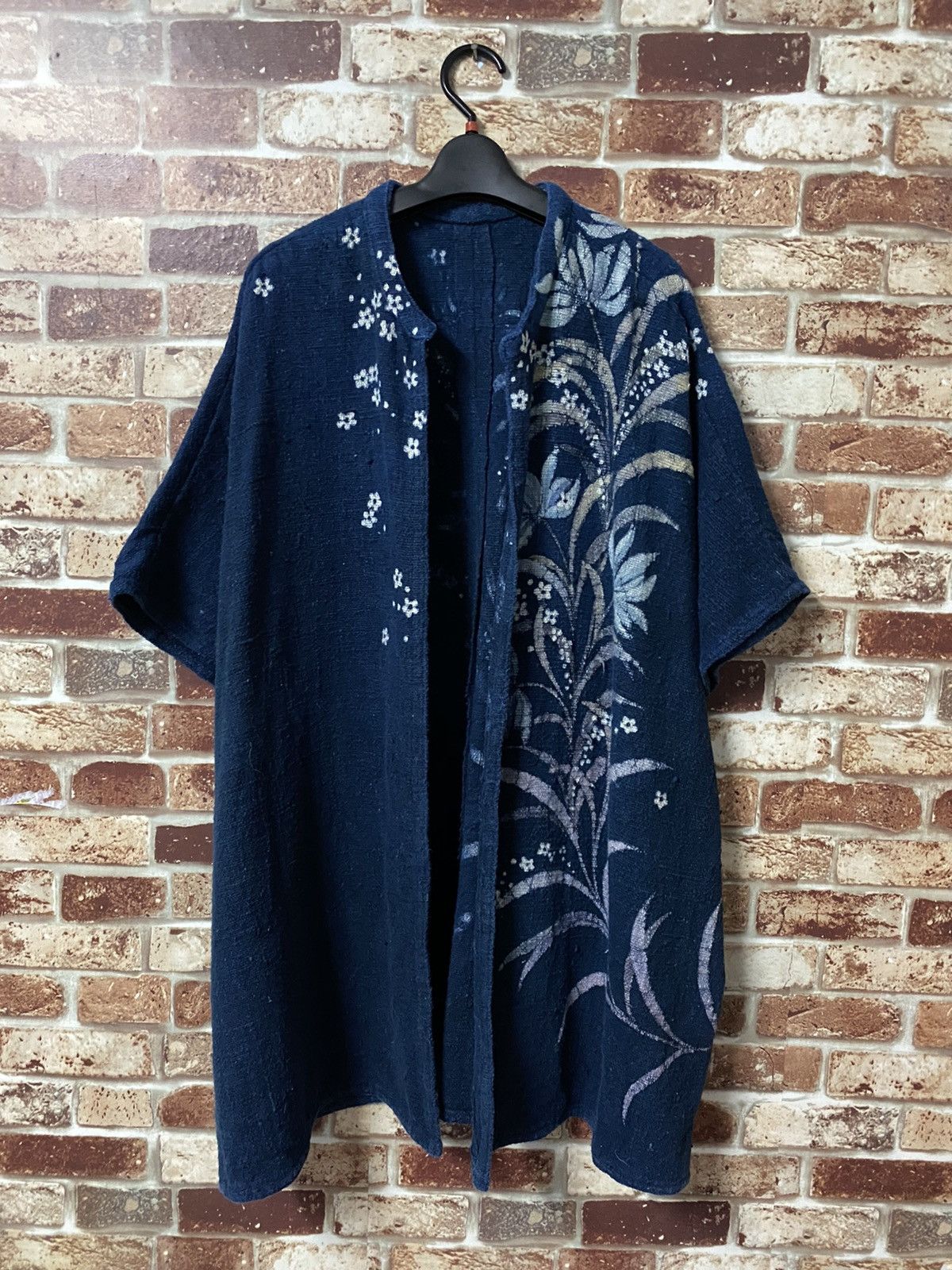 Indigo × Japanese Brand × Vintage VINTAGE INDIGO FLORAL DESIGN PONCHO STYLE Size US L / EU 52-54 / 3 - 2 Thumbnail