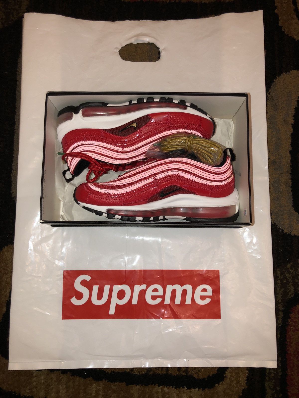 Nike Cristiano Ronaldo CR7 x Nike Air Max 97 Portugal Patchwork Size US 5 / EU 37 - 2 Thumbnail