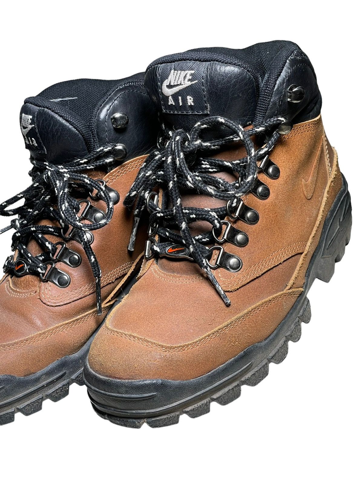 Vintage Nike ACG Boots