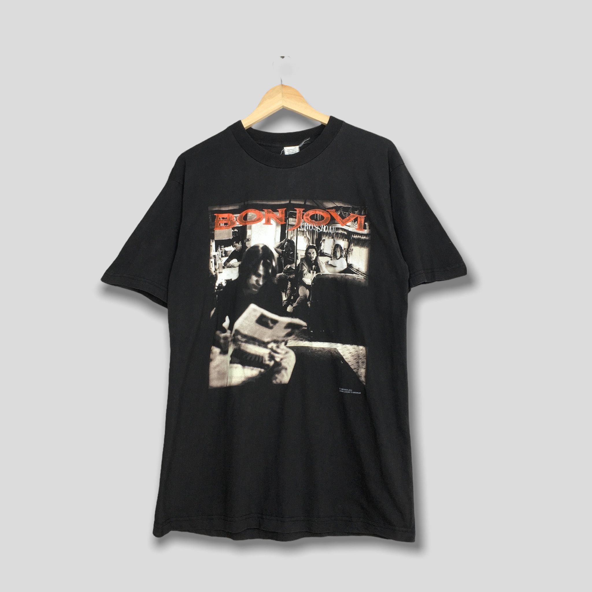 image of Vintage 1995 Bon Jovi Cross Road Concert Tshirt in Black, Men's (Size XL)