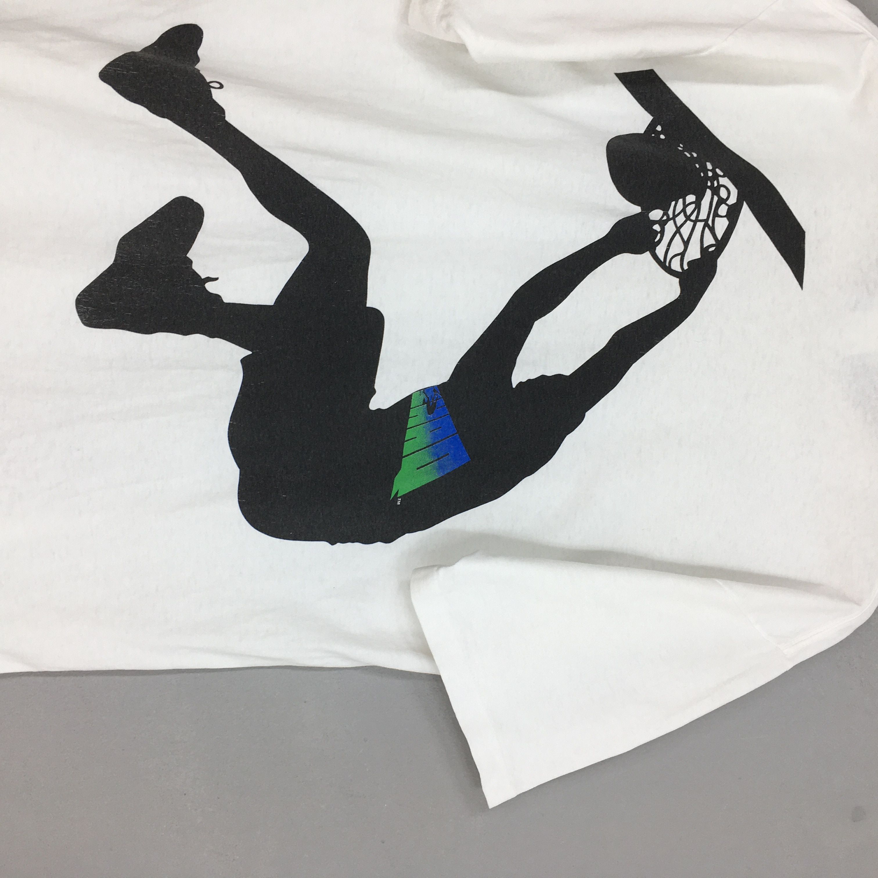 NBA × Reebok Vintage 90's Shaquille O'Neal Basketball Reebok Tshirt Large Size US L / EU 52-54 / 3 - 2 Thumbnail