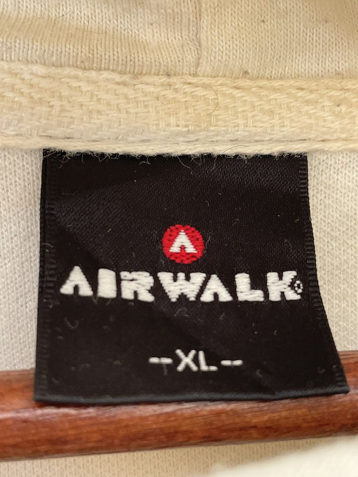 Airwalk AIRWALK GRAFFITI WHITE HOODIE Size US XL / EU 56 / 4 - 7 Thumbnail