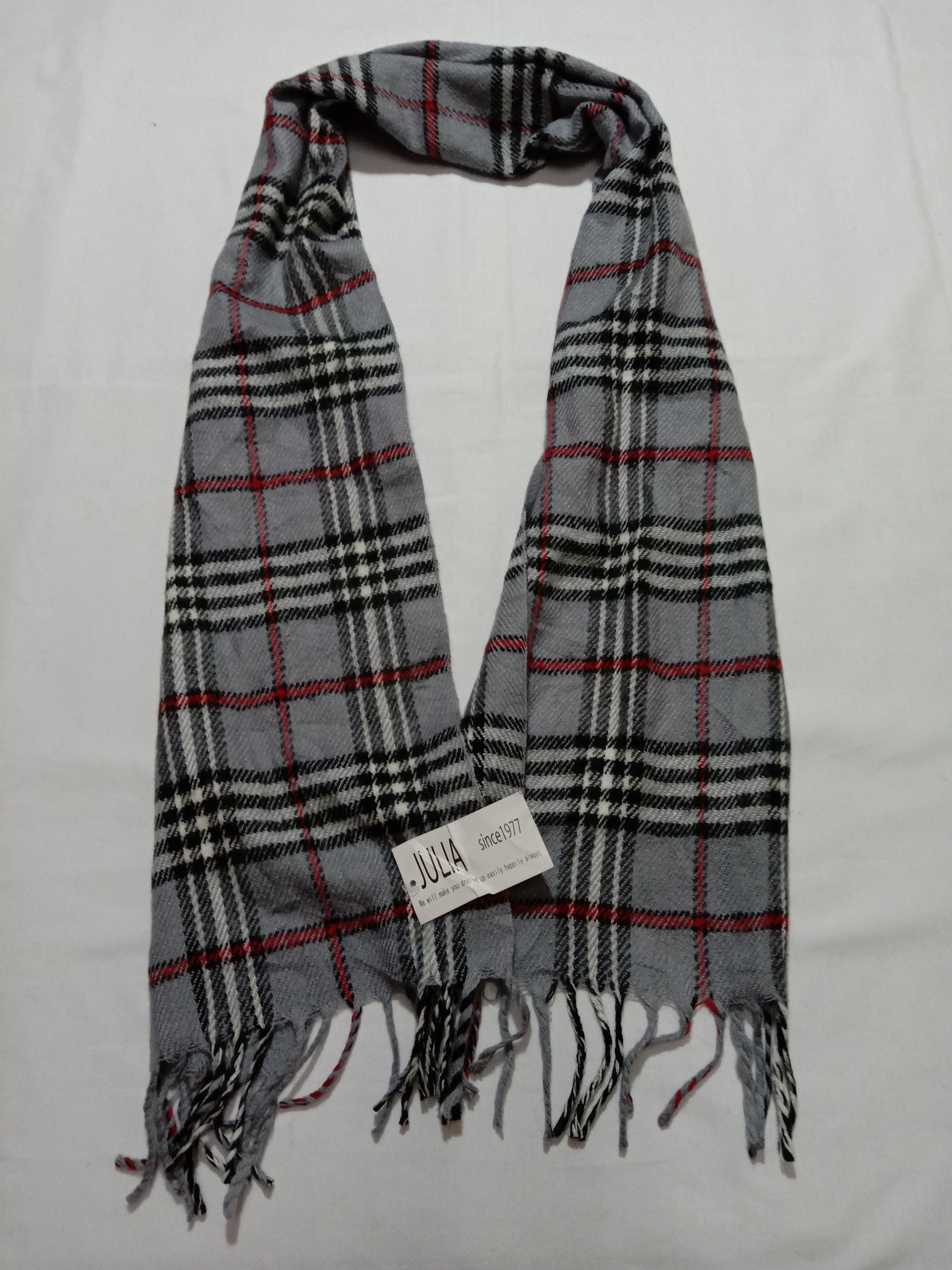 Julia Muffler/Scarf Gray Color Check Plaid Design