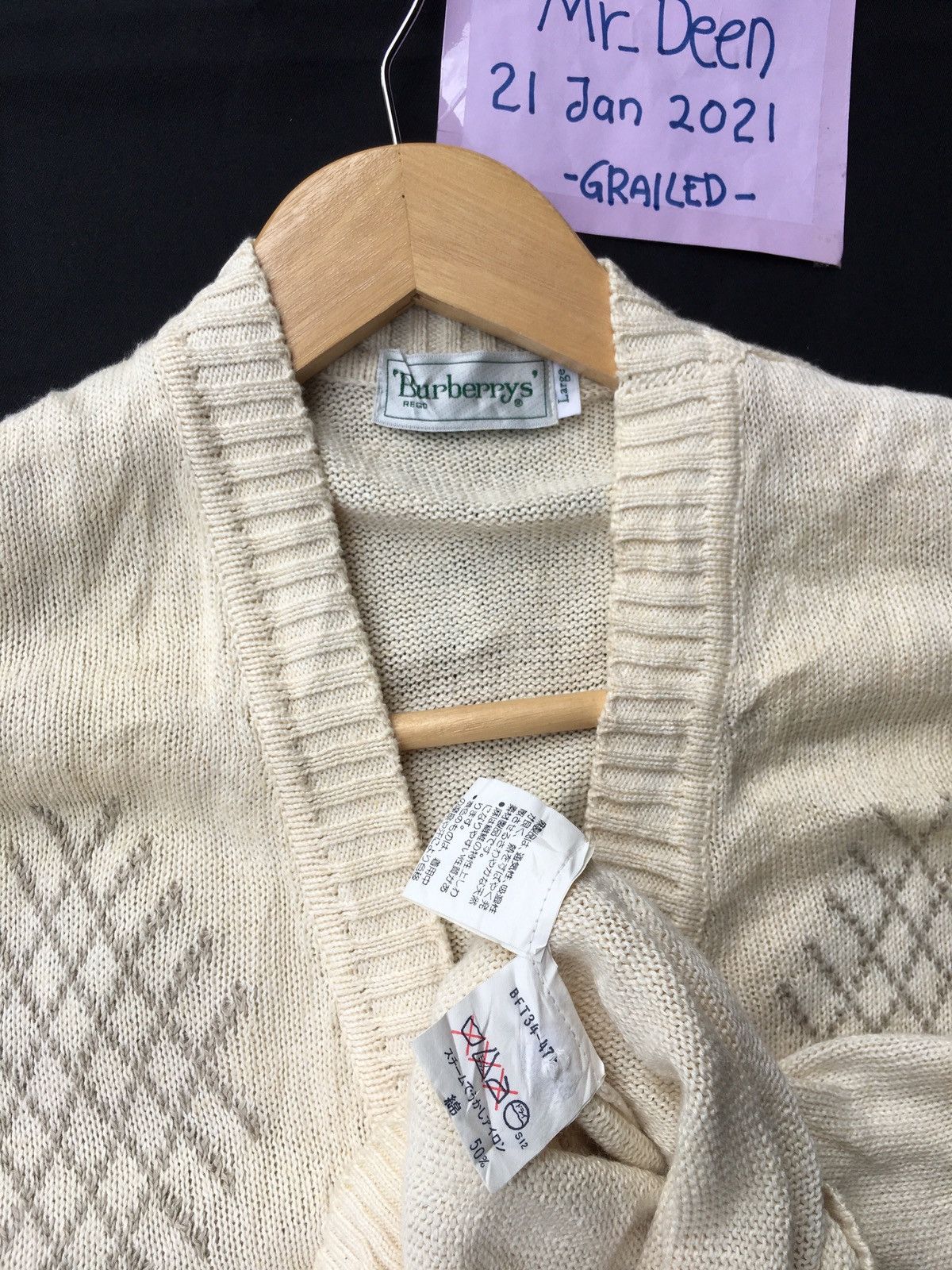 Burberry Vintage Burberry Knitted Vest Size US L / EU 52-54 / 3 - 9 Thumbnail