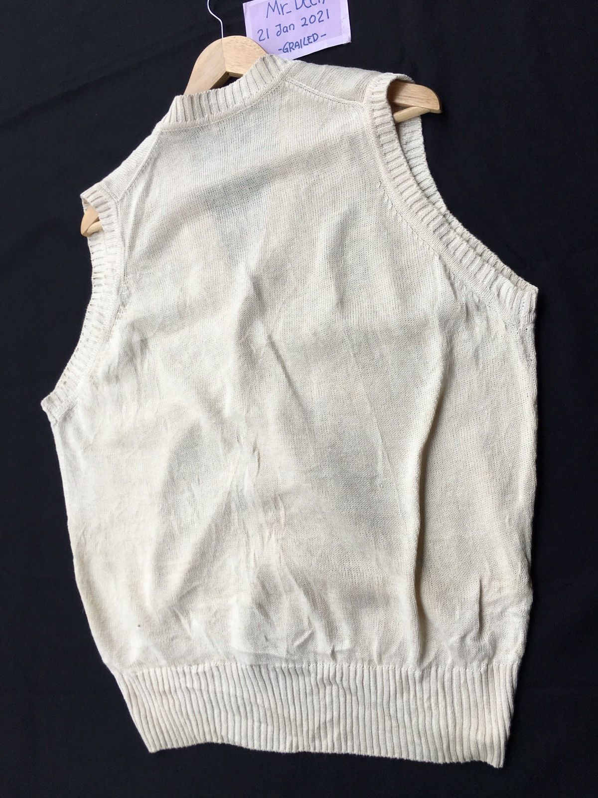 Burberry Vintage Burberry Knitted Vest Size US L / EU 52-54 / 3 - 14 Thumbnail