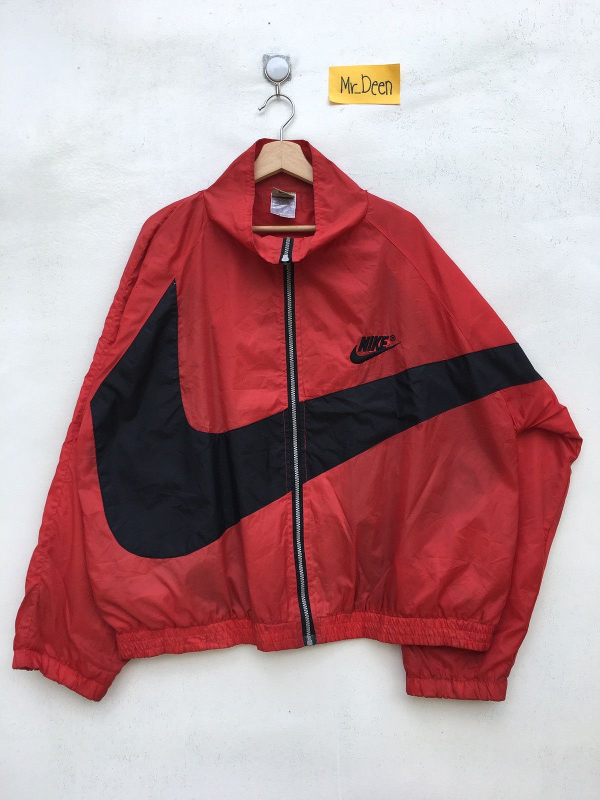Nike Vintage Red Nike Big Black Logo Swoosh Windbreaker Size US XL / EU 56 / 4 - 1 Thumbnail