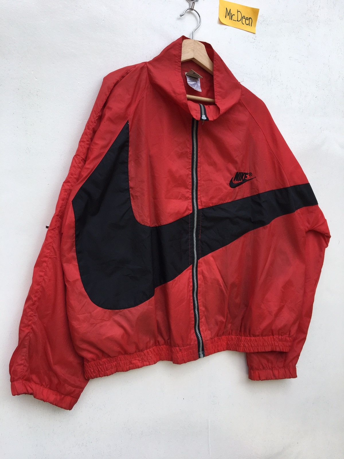 Nike Vintage Red Nike Big Black Logo Swoosh Windbreaker Size US XL / EU 56 / 4 - 2 Thumbnail