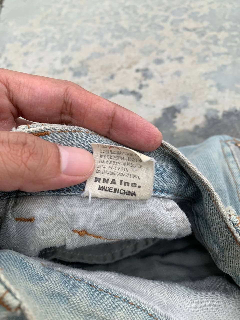 Japanese Brand Vintage RNA Assymetrical Zipper Biker Denim Washed Jeans Size 29" - 17 Thumbnail