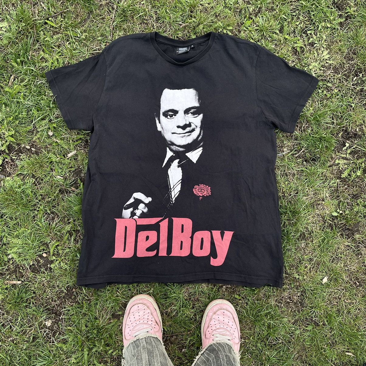 Band Tees Vintage 90s Vampire Skulls DelBoy Dead Face Horror Tee Size US XL / EU 56 / 4 - 1 Thumbnail