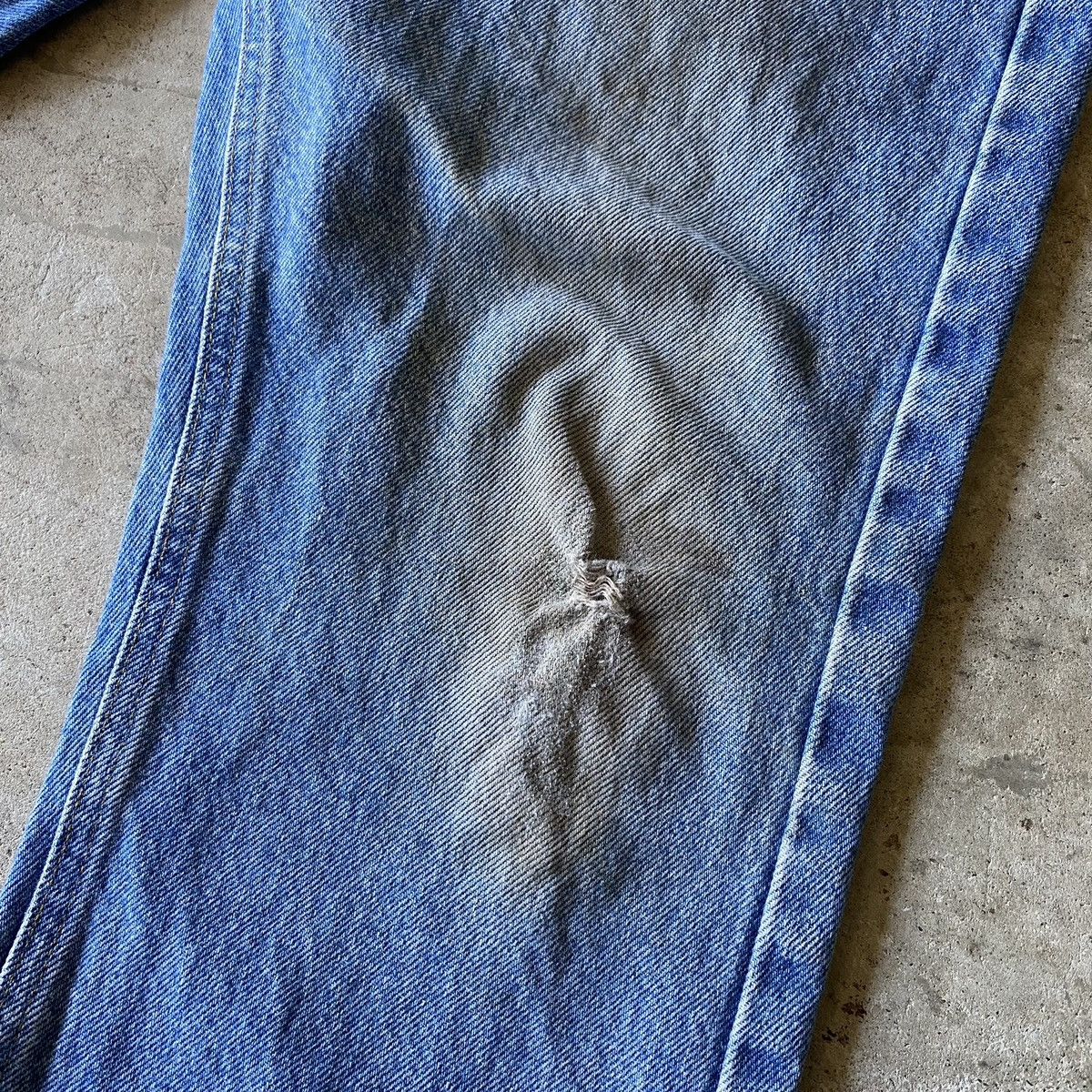 Carhartt vintage Y2K CARHARTT Distressed Denim jeans Size US 33 - 9 Thumbnail