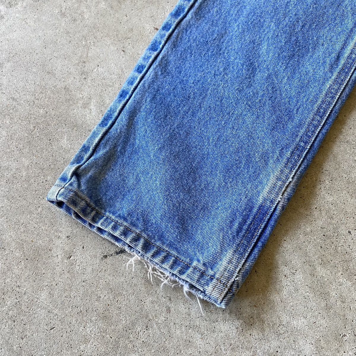 Carhartt vintage Y2K CARHARTT Distressed Denim jeans Size US 33 - 12 Thumbnail