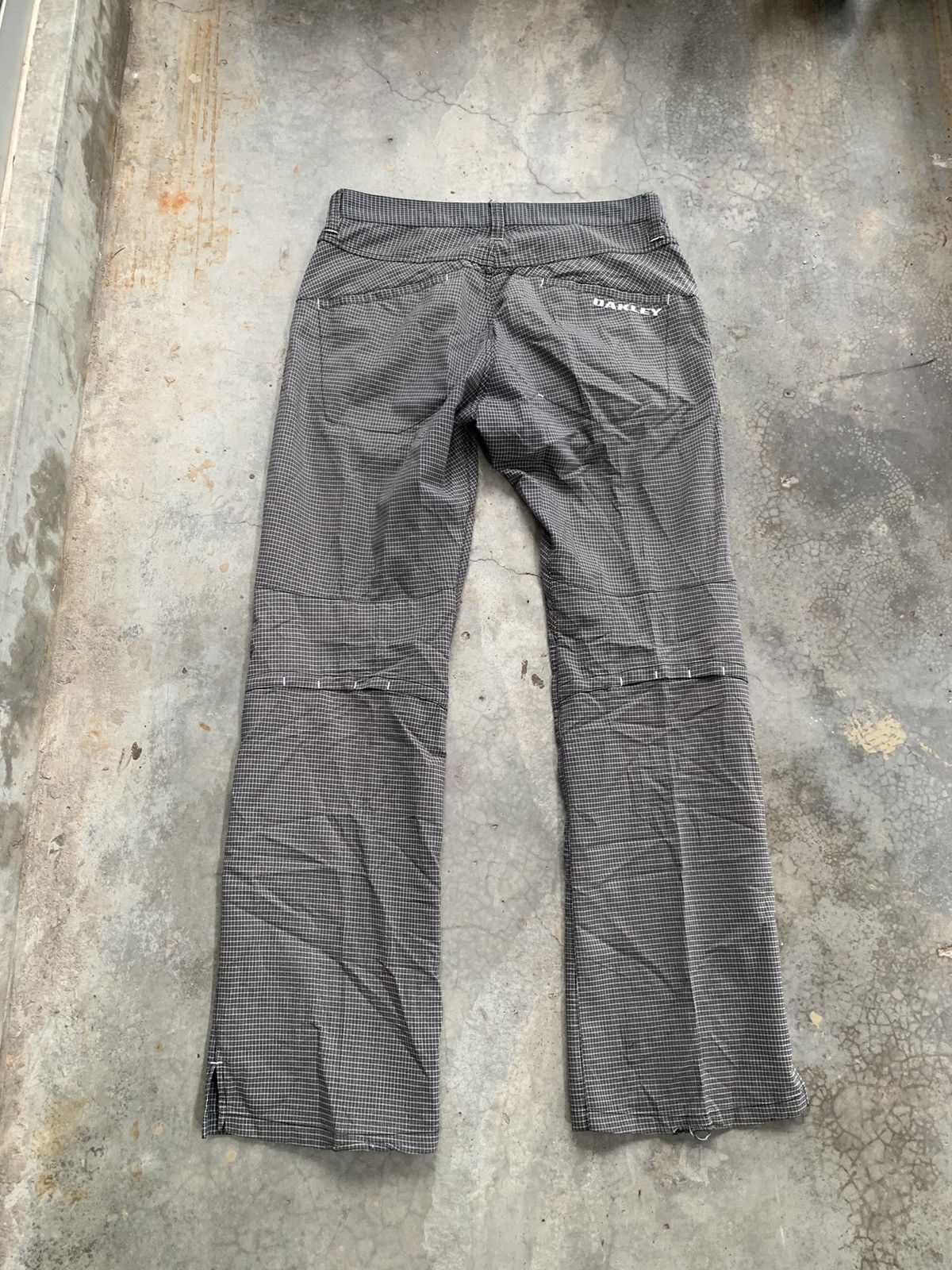 Oakley Oakley baggy pants vintage embroided logo gorpcore style Size US 34 / EU 50 - 4 Thumbnail