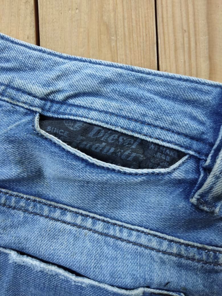 Diesel 💥BINDING NOW💥Diesel Industry Safado Rare Men’s Jeans Italy Size US 33 - 18 Thumbnail