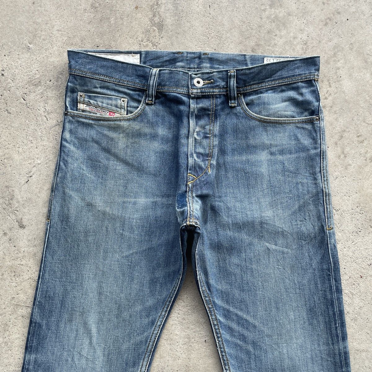 Diesel Vintage Diesel Industry Faded Denim Jeans Pants Fly Button Size US 33 - 3 Thumbnail