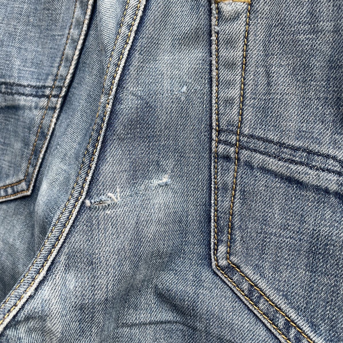 Diesel Vintage Diesel Industry Faded Denim Jeans Pants Fly Button Size US 33 - 12 Thumbnail