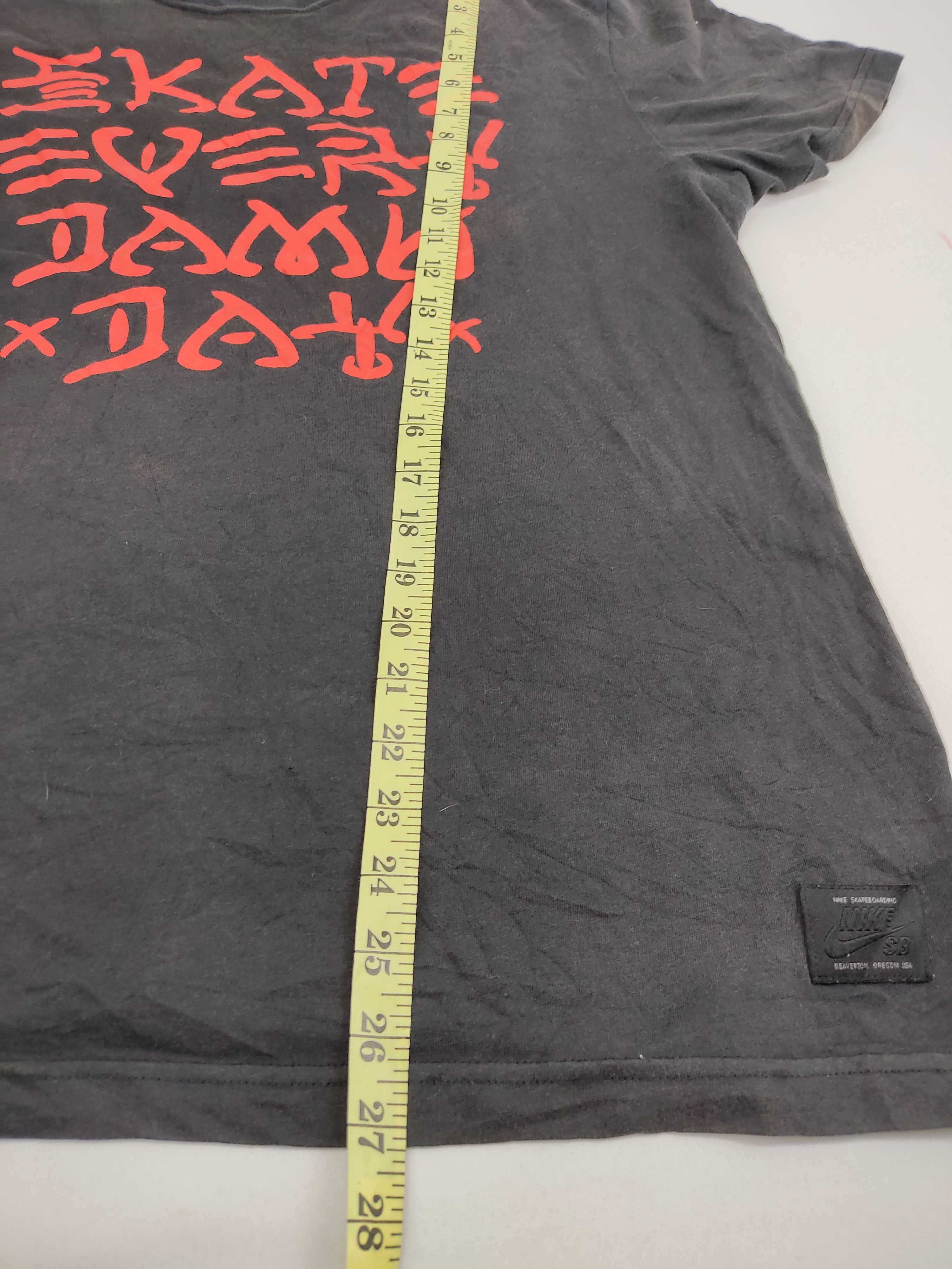 Nike Nike SB Skate Every Damn Day Tee Thrasher Inspired Size US L / EU 52-54 / 3 - 8 Thumbnail