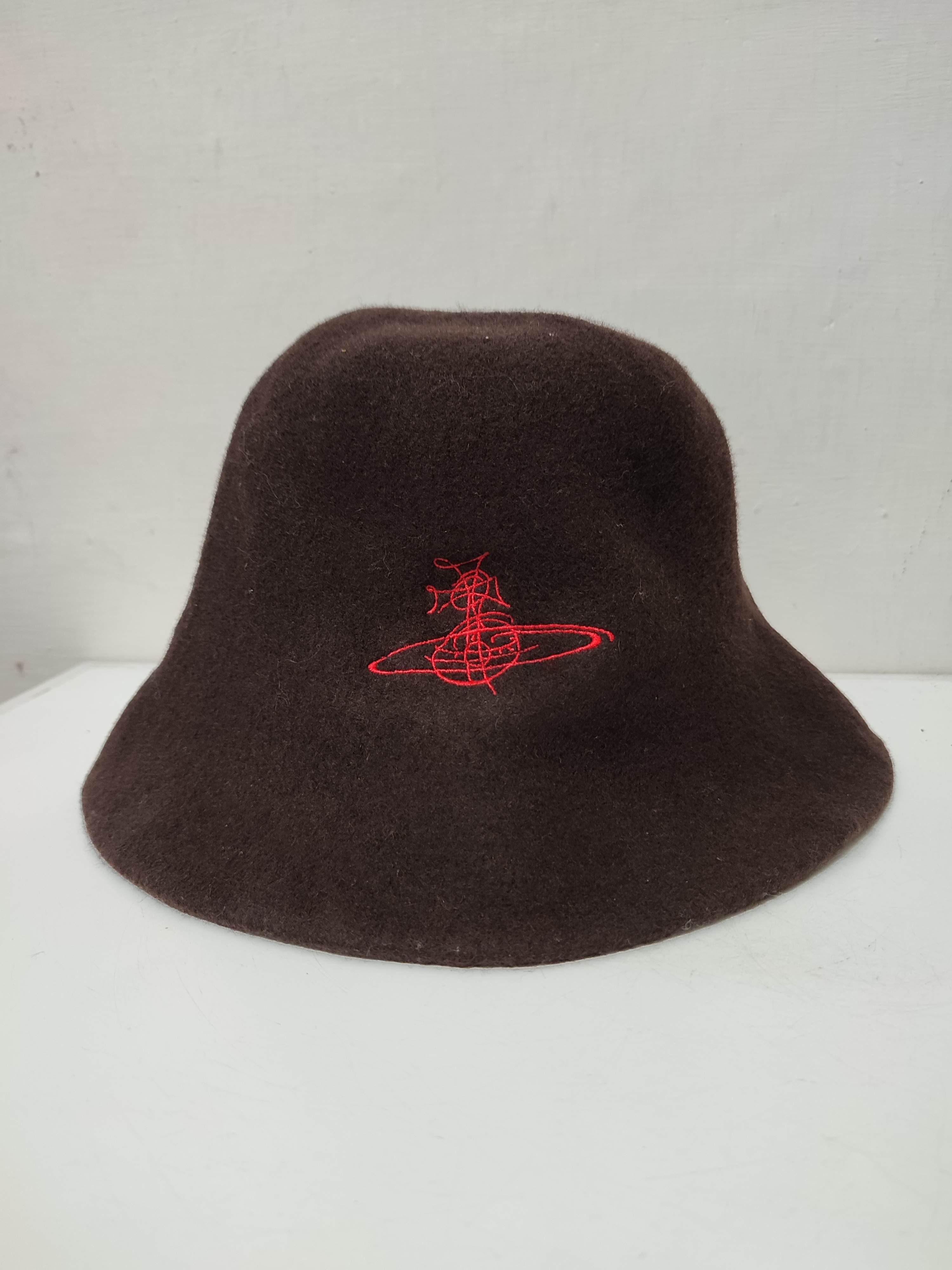 Vivienne Westwood 🔥Vivienne Westwood Big Logo Bucket Hats Embroidery Logo Size ONE SIZE - 2 Thumbnail
