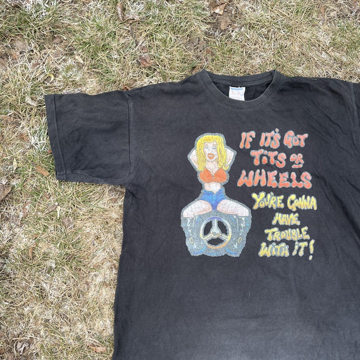 Vintage Vintage 90s Sun Faded Graphic Tee Streetwear Grunge Boxy L Size US L / EU 52-54 / 3 - 2 Thumbnail