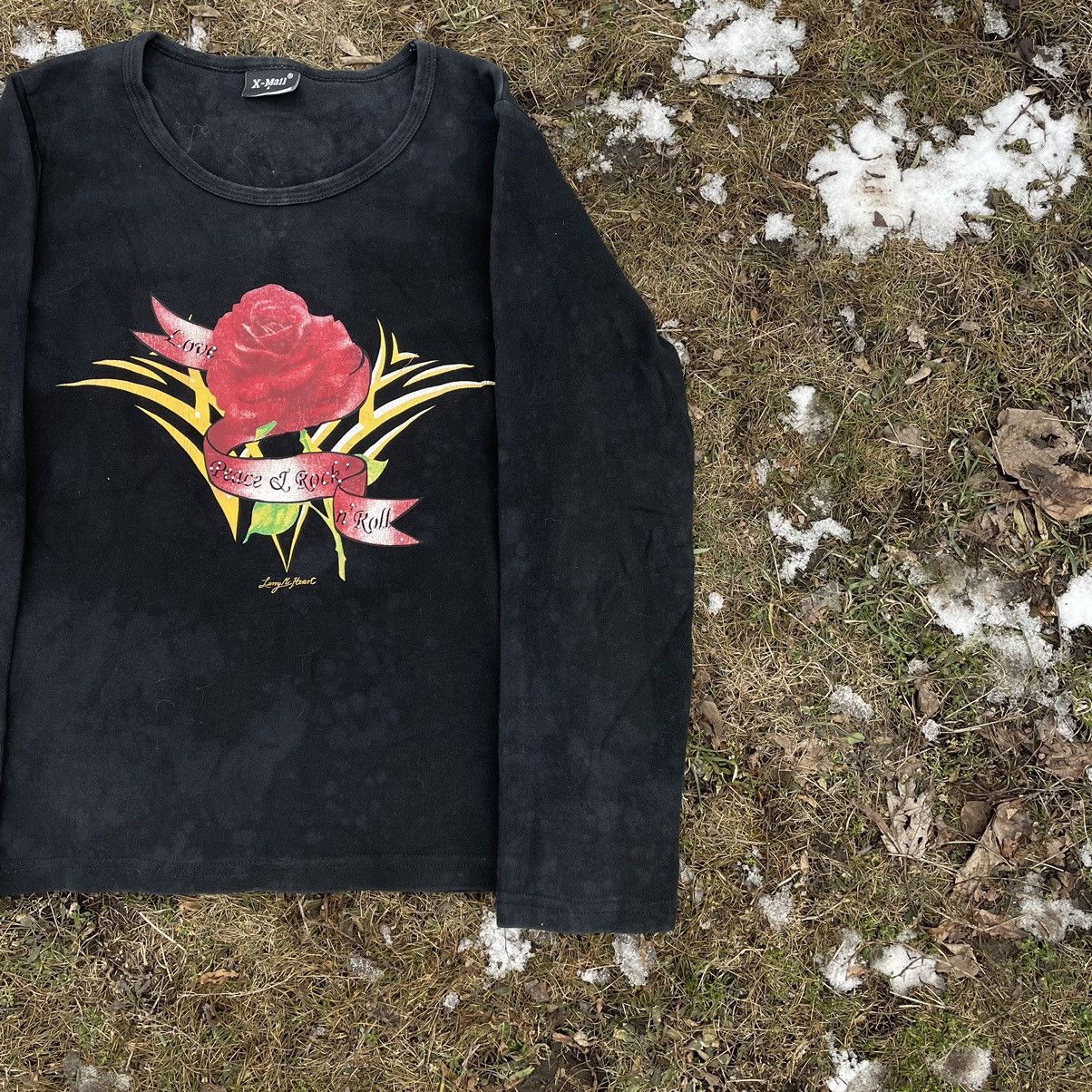 Vintage Vintage 90s Goth Graphic Tee Sun Faded Black Workwear Boxy S Size US S / EU 44-46 / 1 - 2 Thumbnail