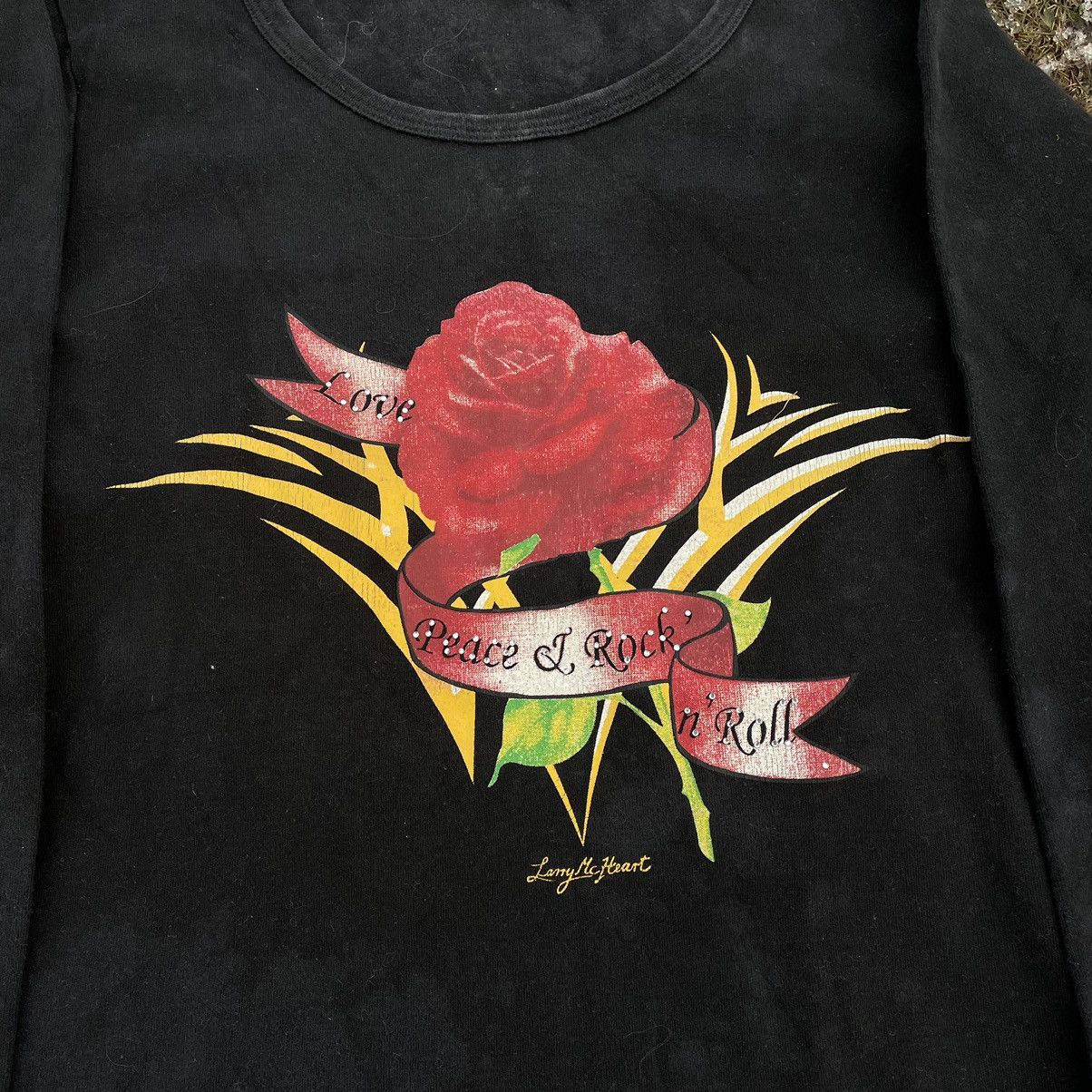 Vintage Vintage 90s Goth Graphic Tee Sun Faded Black Workwear Boxy S Size US S / EU 44-46 / 1 - 4 Thumbnail
