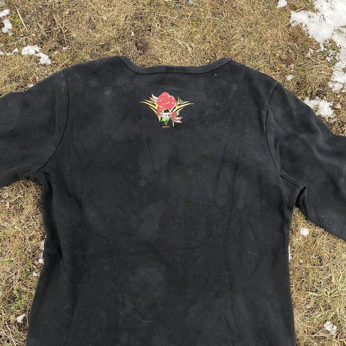 Vintage Vintage 90s Goth Graphic Tee Sun Faded Black Workwear Boxy S Size US S / EU 44-46 / 1 - 7 Thumbnail