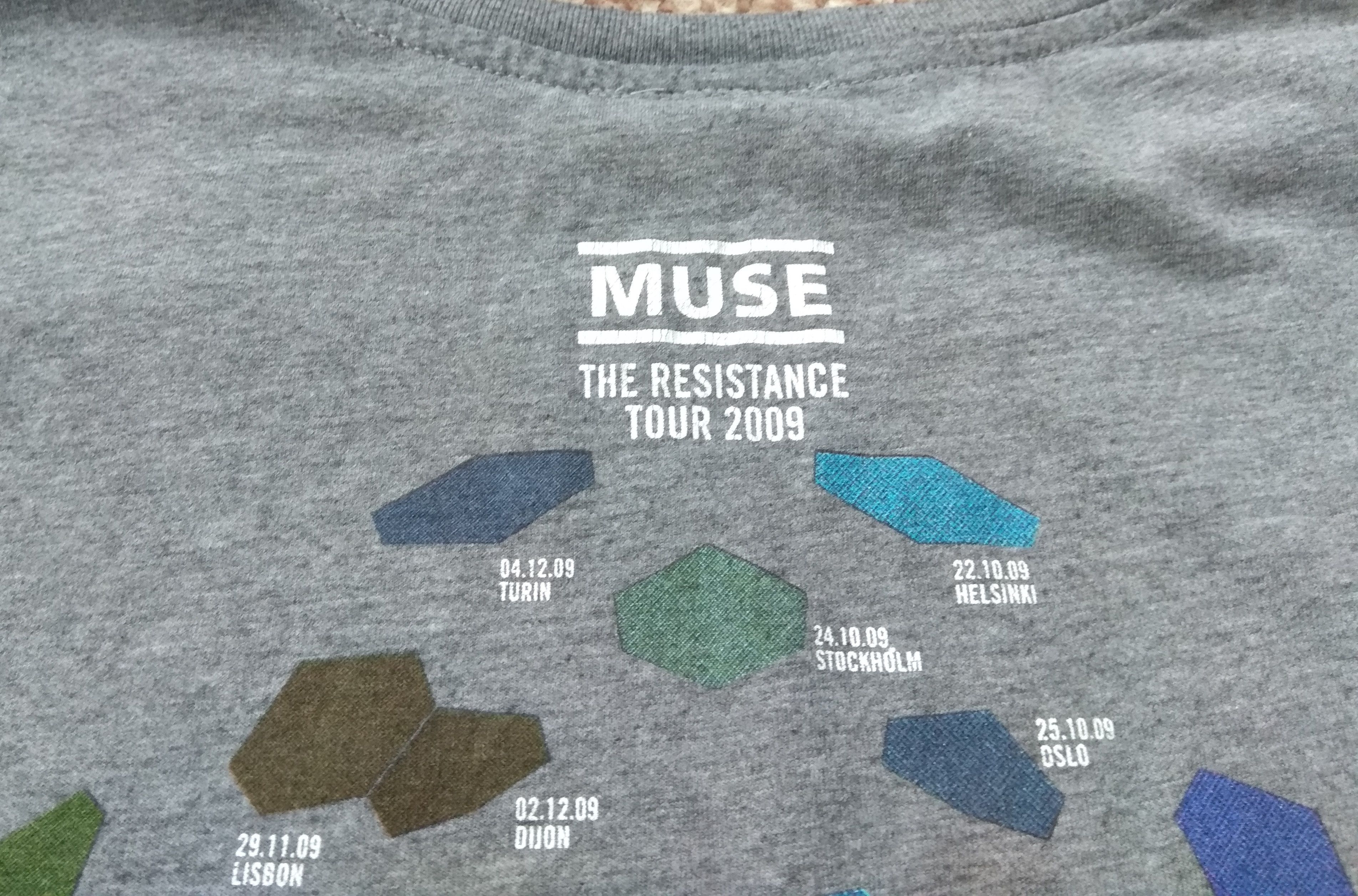 Band Tees × Vintage Muse The Resistance 2009 Tour Tee Band size L Size US L / EU 52-54 / 3 - 4 Thumbnail