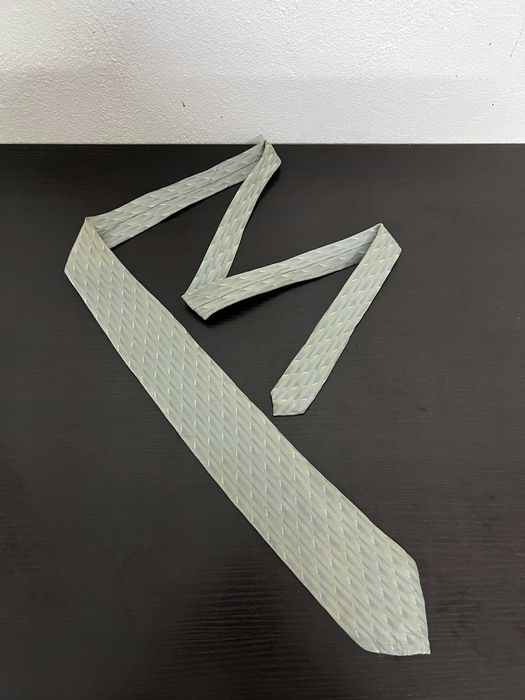 yves saint laurent knit tie