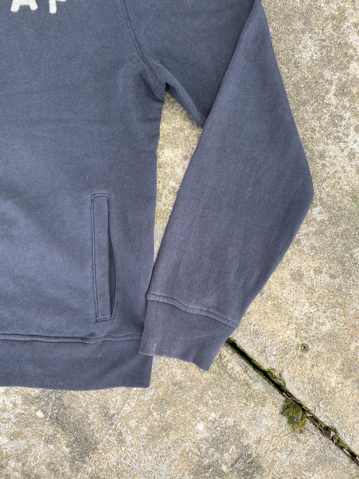 Gap ⚡️Final drop⚡️ GAP Spellout Arch Bombe Zip Up Jacket Size US L / EU 52-54 / 3 - 5 Thumbnail