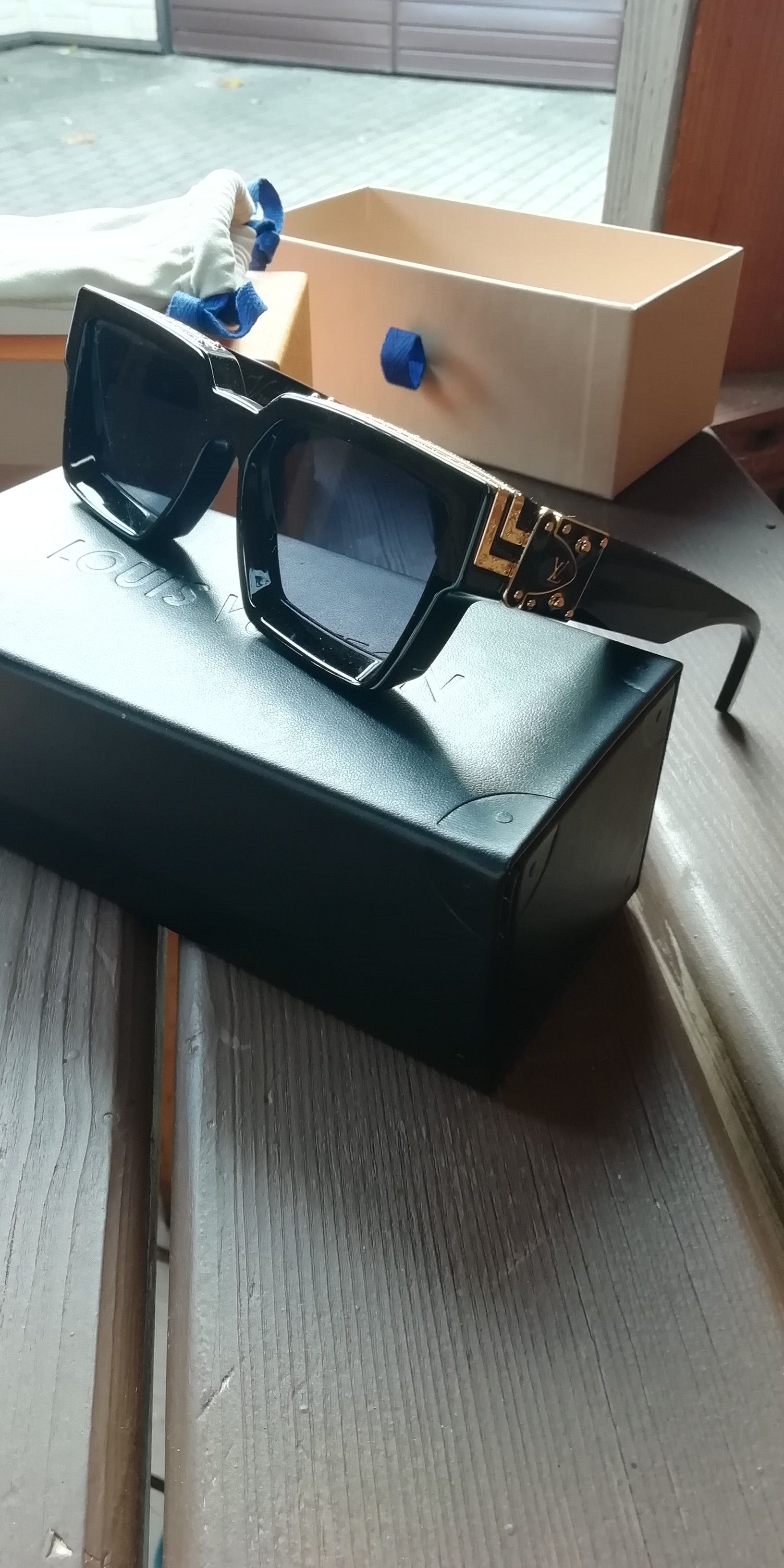 Louis Vuitton Louis Vuitton Millionaire Sunglasses Size ONE SIZE - 2 Thumbnail