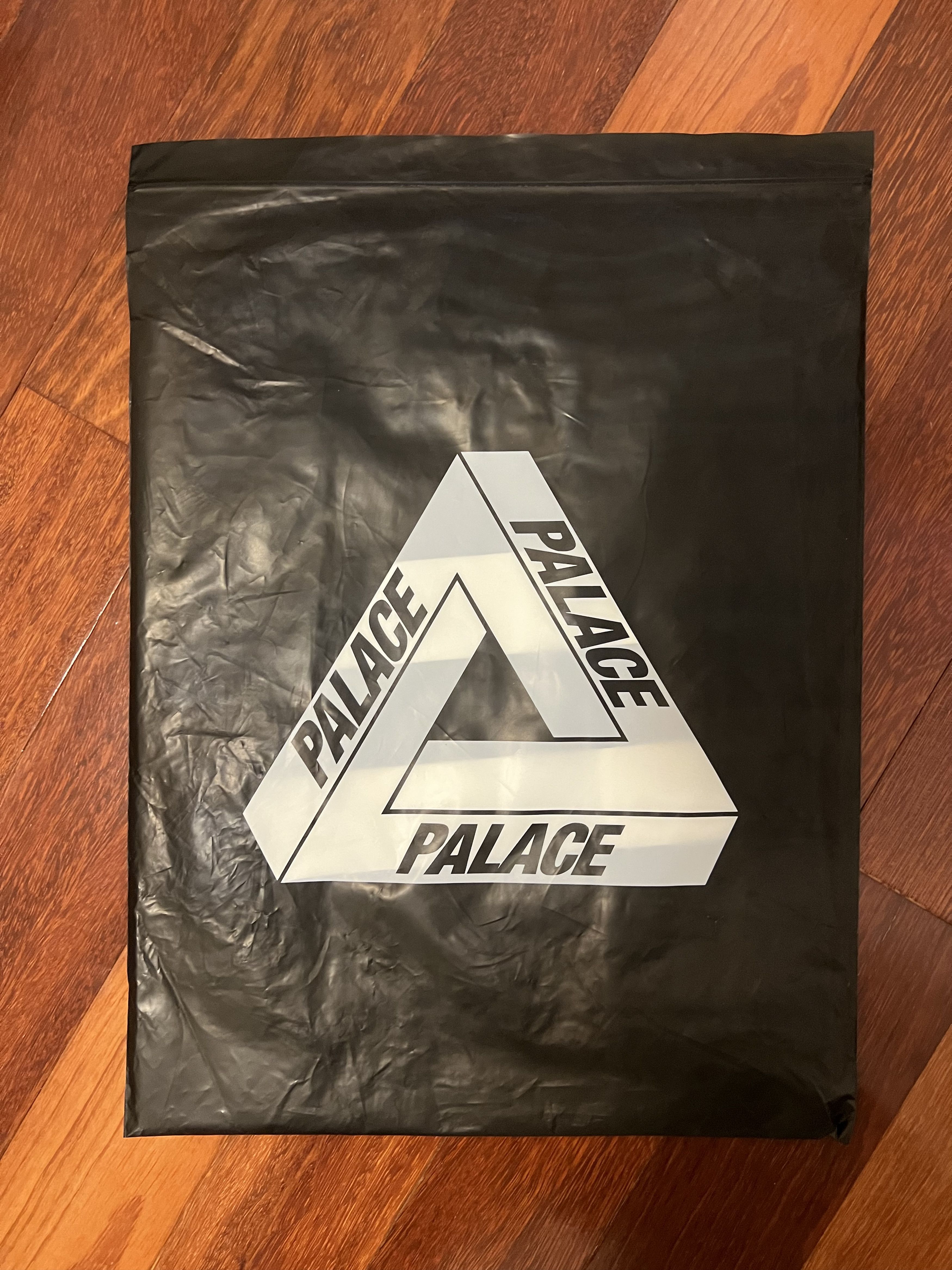 Palace 💚 2019 Palace Heavy T-Shirt Navy Medium NEW Size US M / EU 48-50 / 2 - 14 Thumbnail