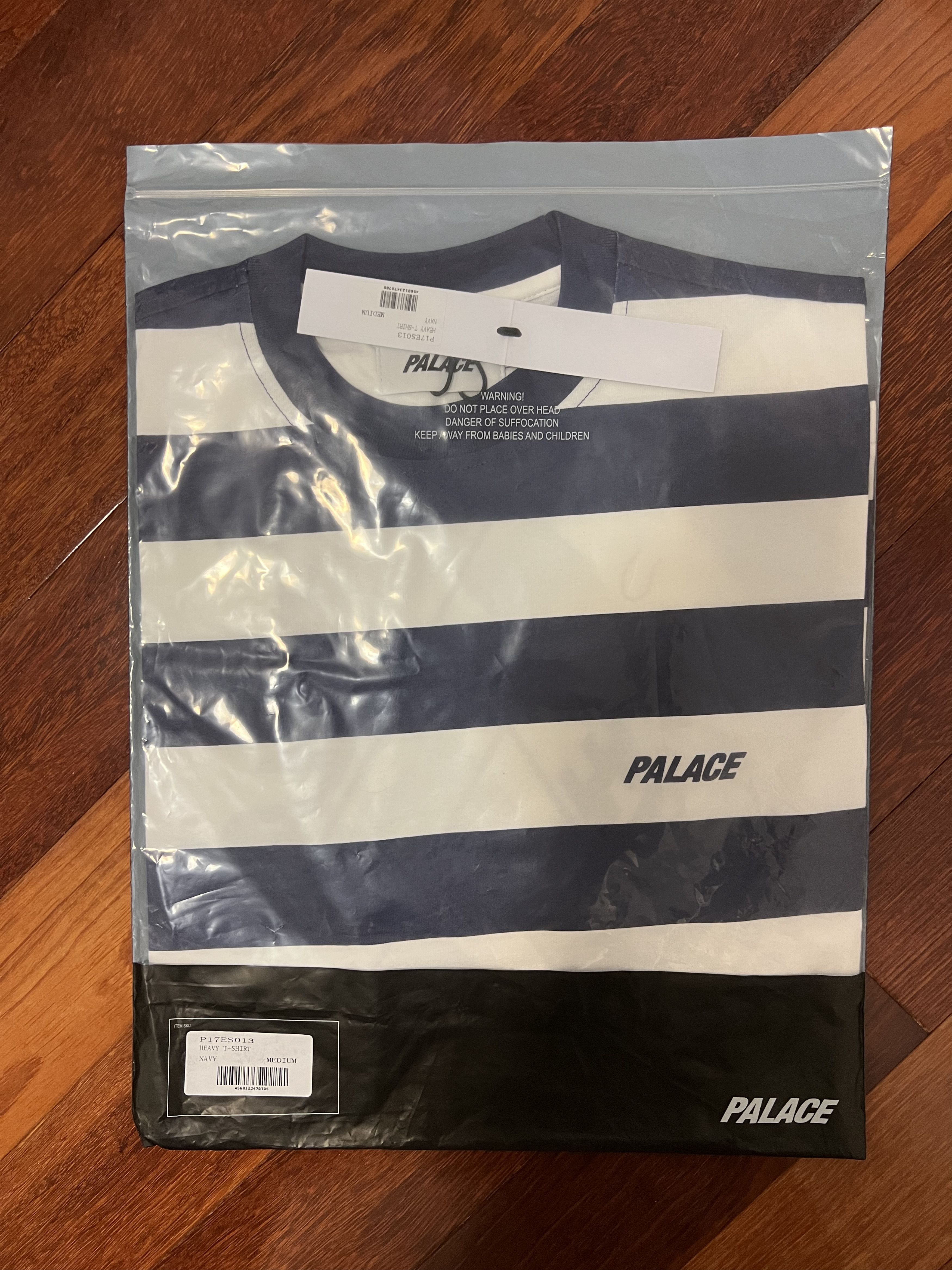 Palace 💚 2019 Palace Heavy T-Shirt Navy Medium NEW Size US M / EU 48-50 / 2 - 12 Thumbnail