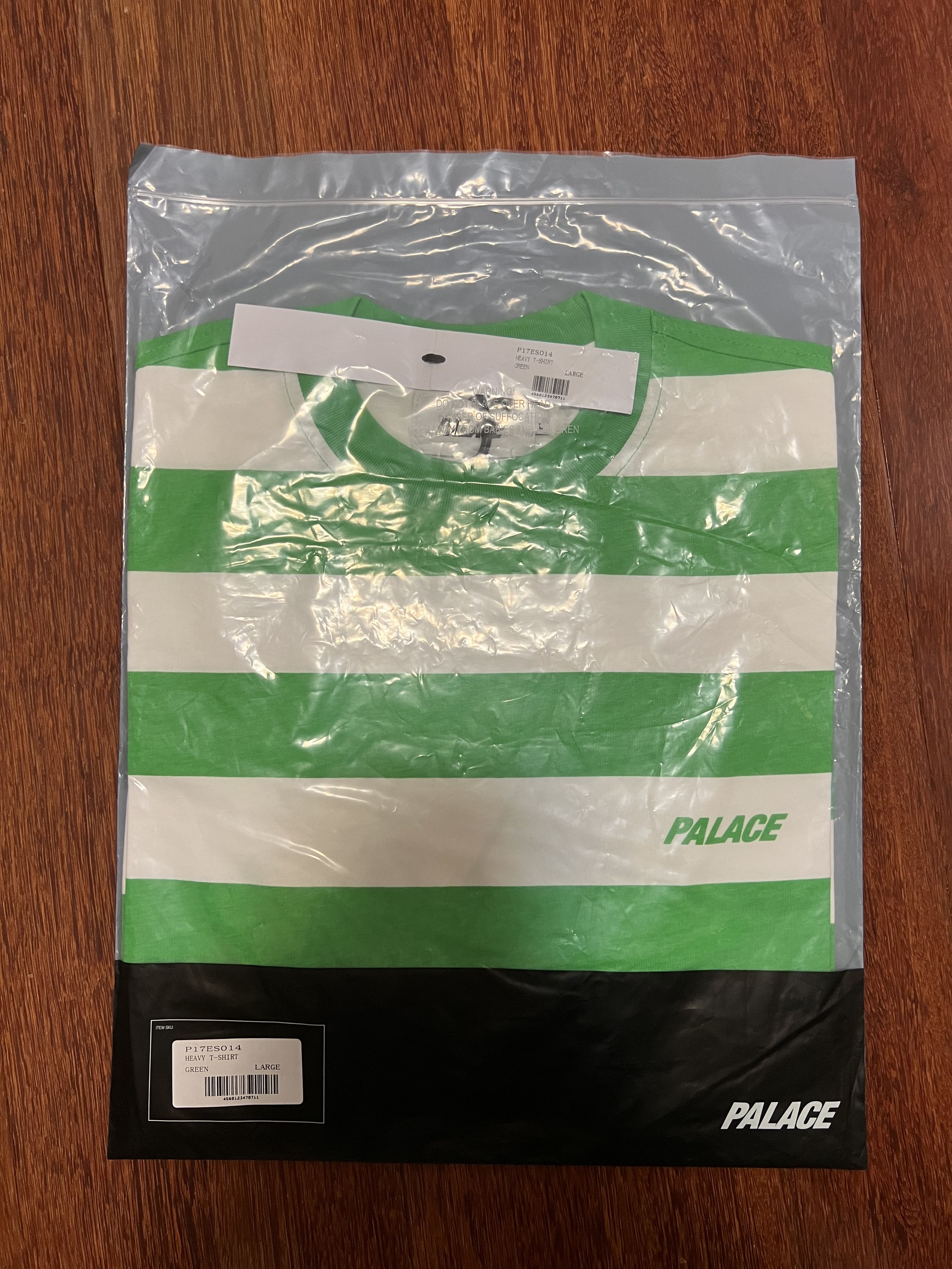 Palace 💚 2019 Palace Heavy T-Shirt Green Large NEW Size US L / EU 52-54 / 3 - 12 Thumbnail
