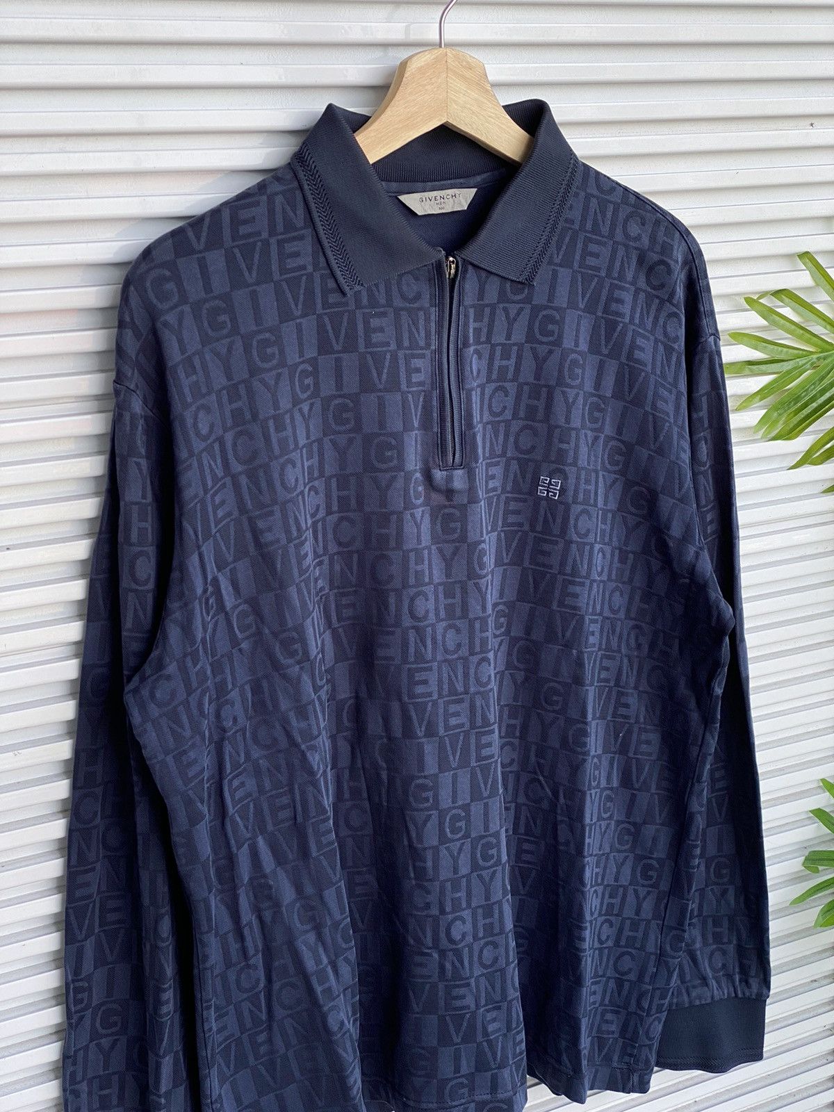 Givenchy × Vintage Vintage Givenchy Polo Longsleeves Size US M / EU 48-50 / 2 - 2 Thumbnail