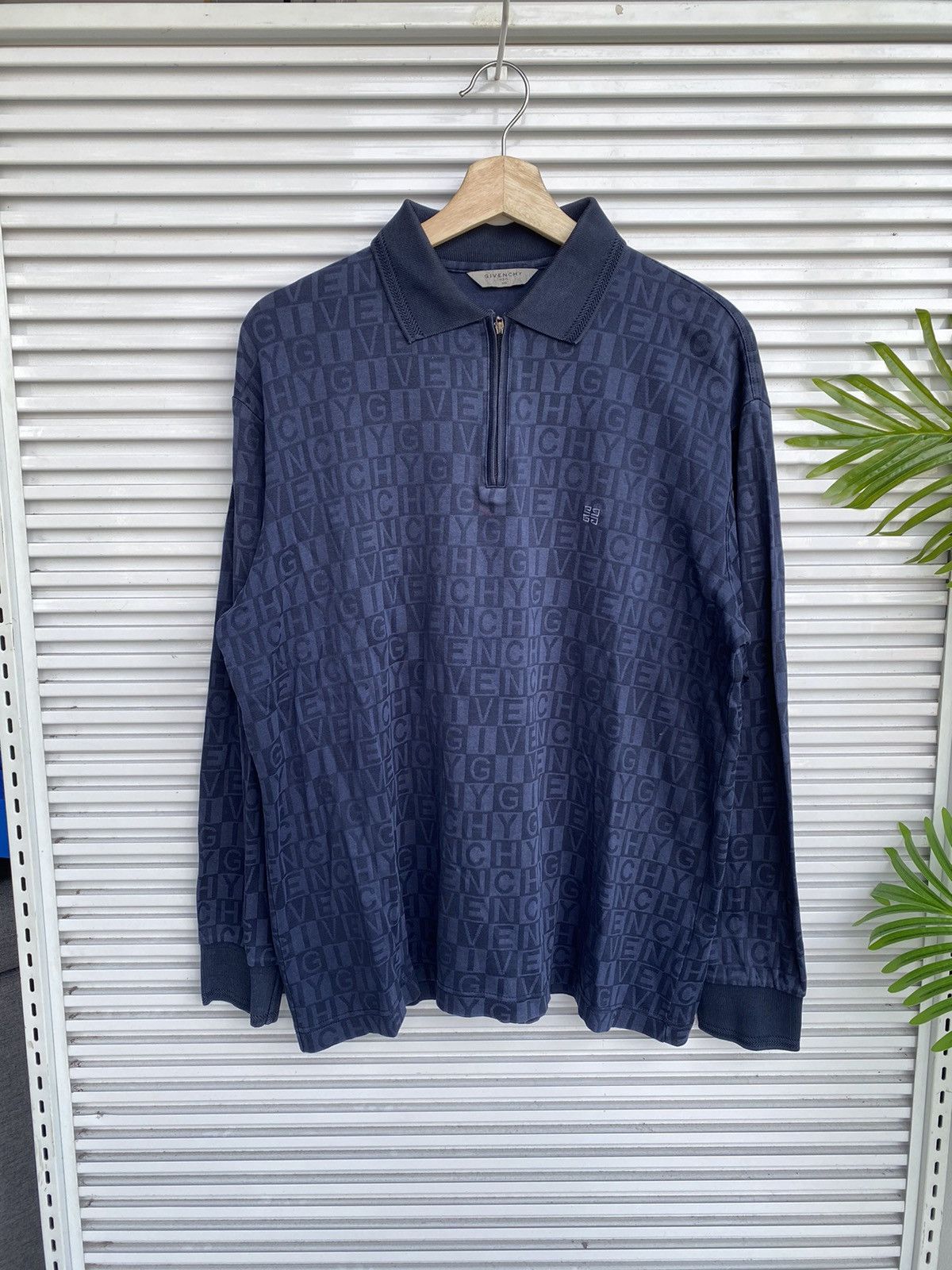 Givenchy × Vintage Vintage Givenchy Polo Longsleeves Size US M / EU 48-50 / 2 - 1 Thumbnail