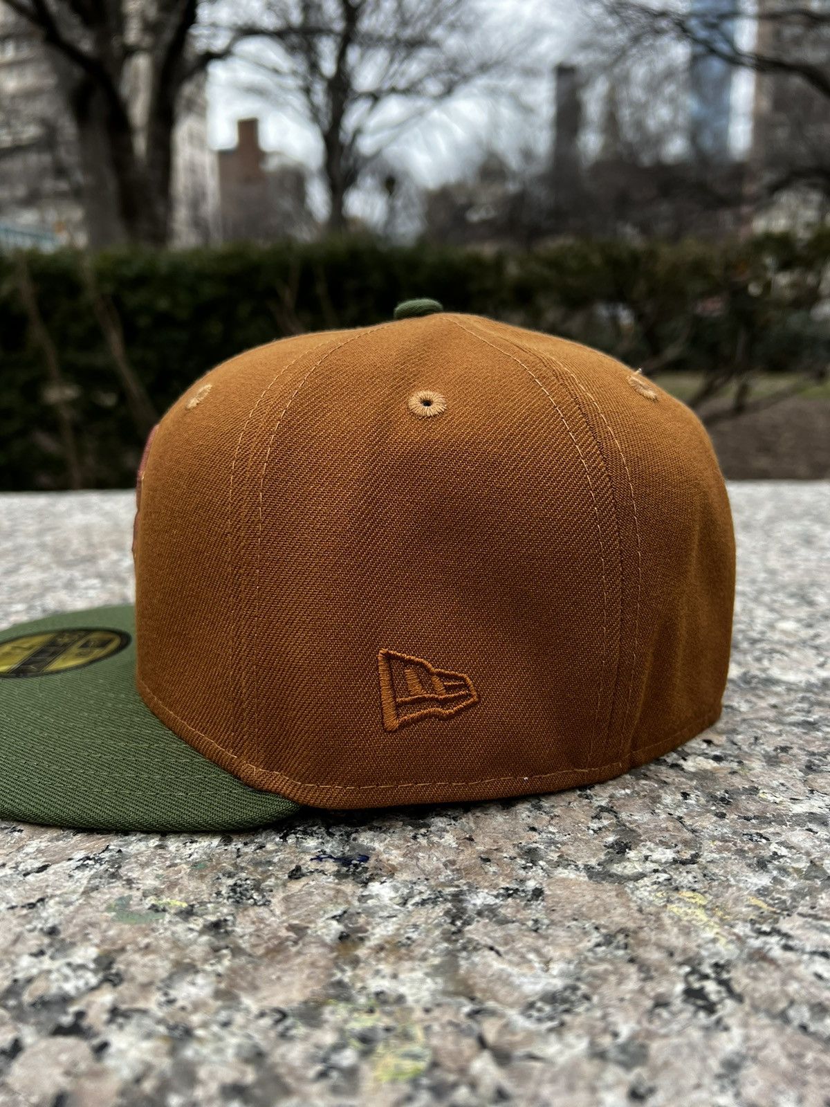 MLB × MyFitteds × New Era 71/8 MyFitteds Barret Final Fantasy Boston Red Sox Cascading Size ONE SIZE - 5 Thumbnail