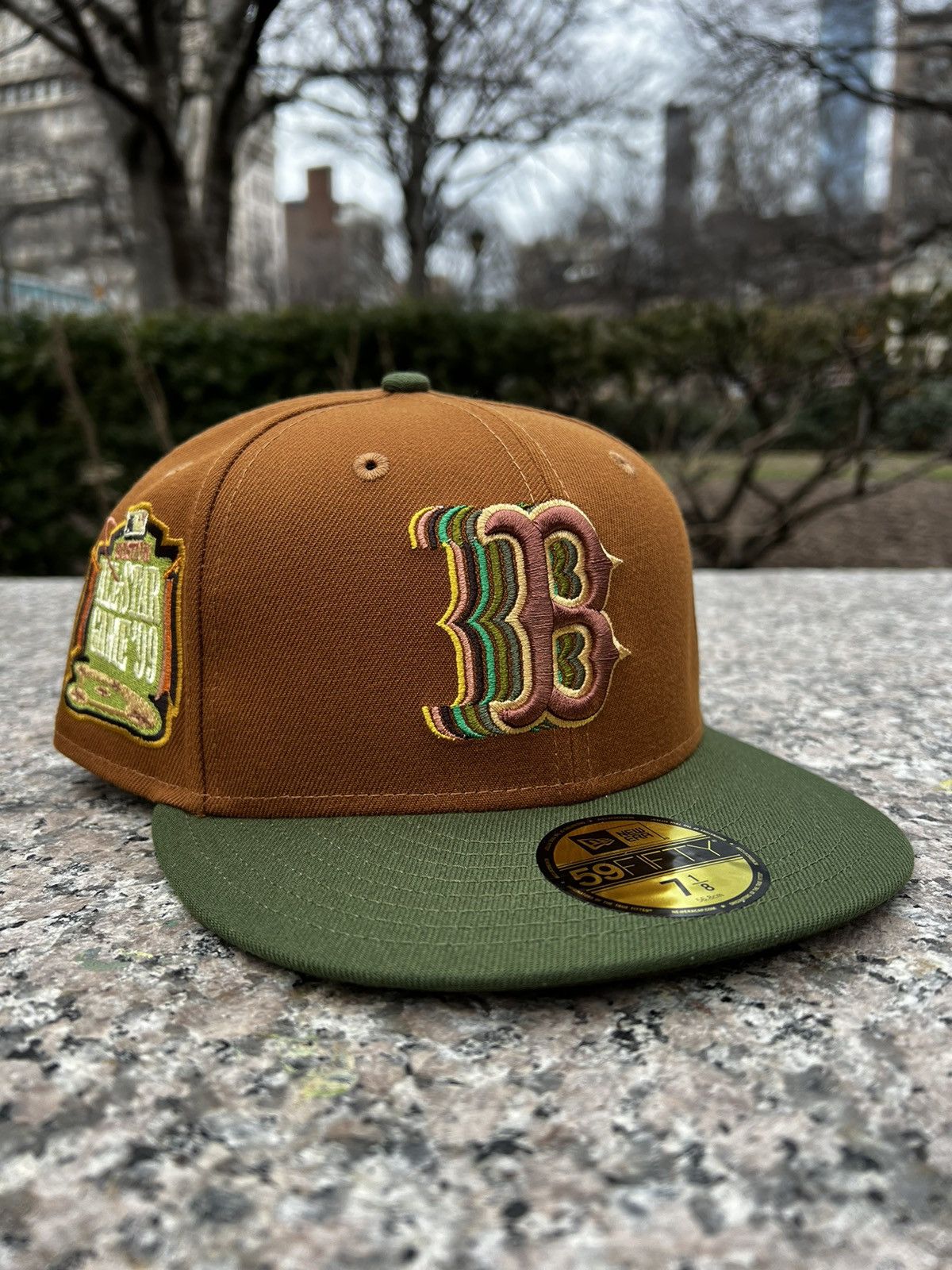 MLB × MyFitteds × New Era 71/8 MyFitteds Barret Final Fantasy Boston Red Sox Cascading Size ONE SIZE - 1 Thumbnail