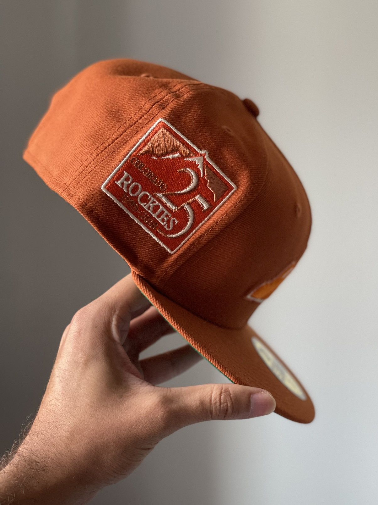 Hat Club × MLB × New Era 7 1/8 Hat Club Exclusive “Campfire” Colorado Rockies Size ONE SIZE - 3 Thumbnail