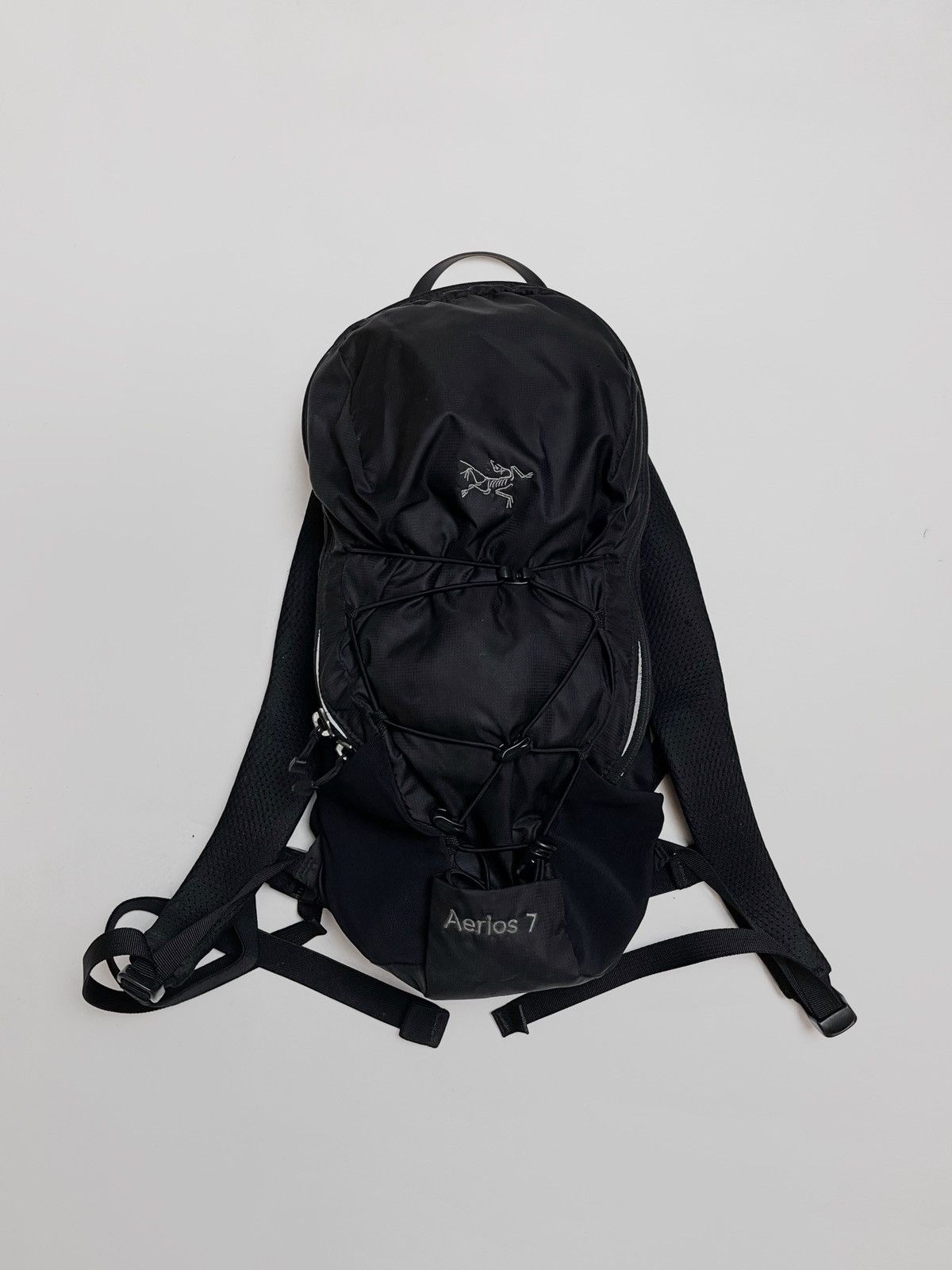image of Arcteryx x Outdoor Life Arc’Teryx Aerios 7 Outdoor Streetwear Bags in Black, Men's