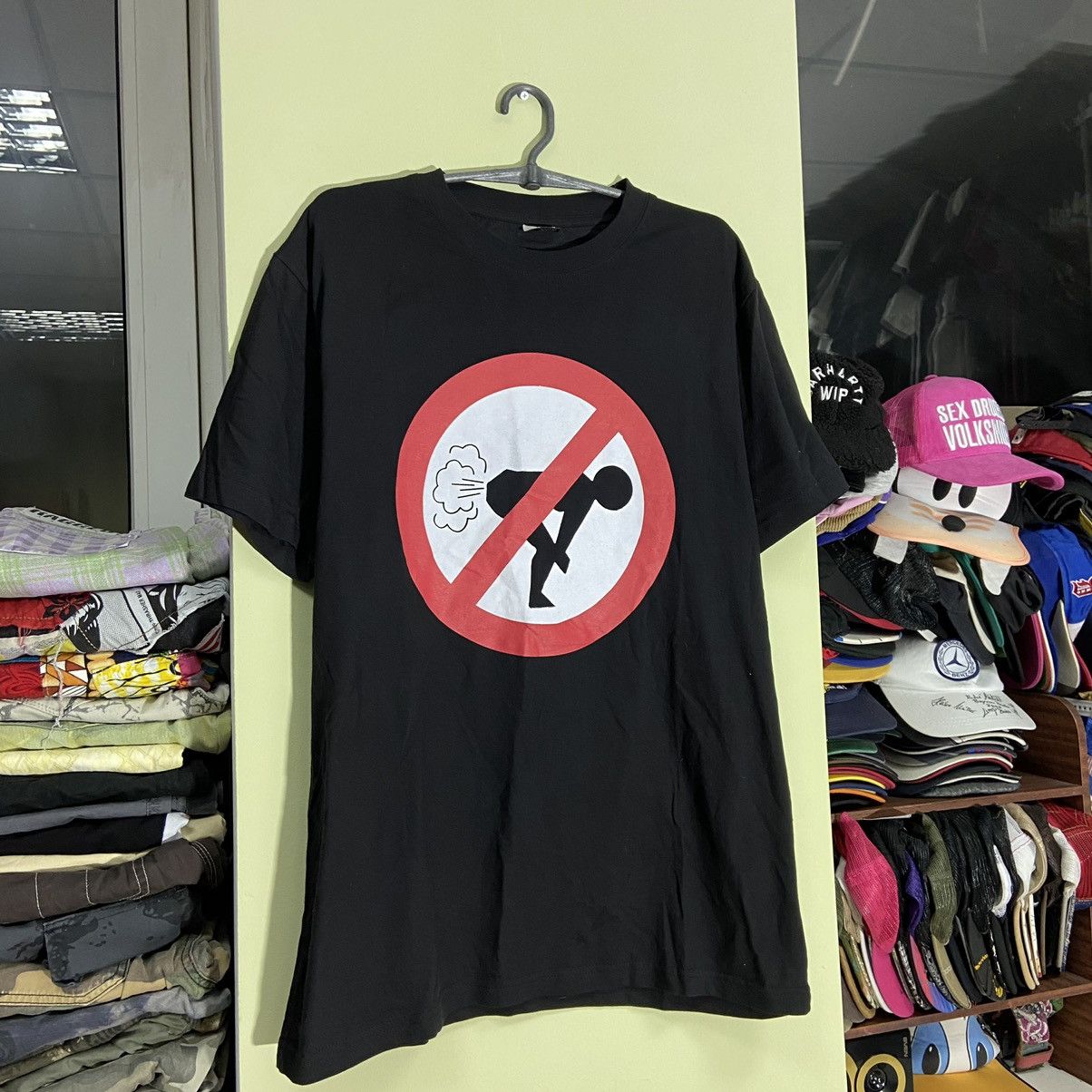 Vintage Vintage 90s Graphic Tee Humor Skate Punk Streetwear Slim XL Size US XL / EU 56 / 4 - 1 Thumbnail