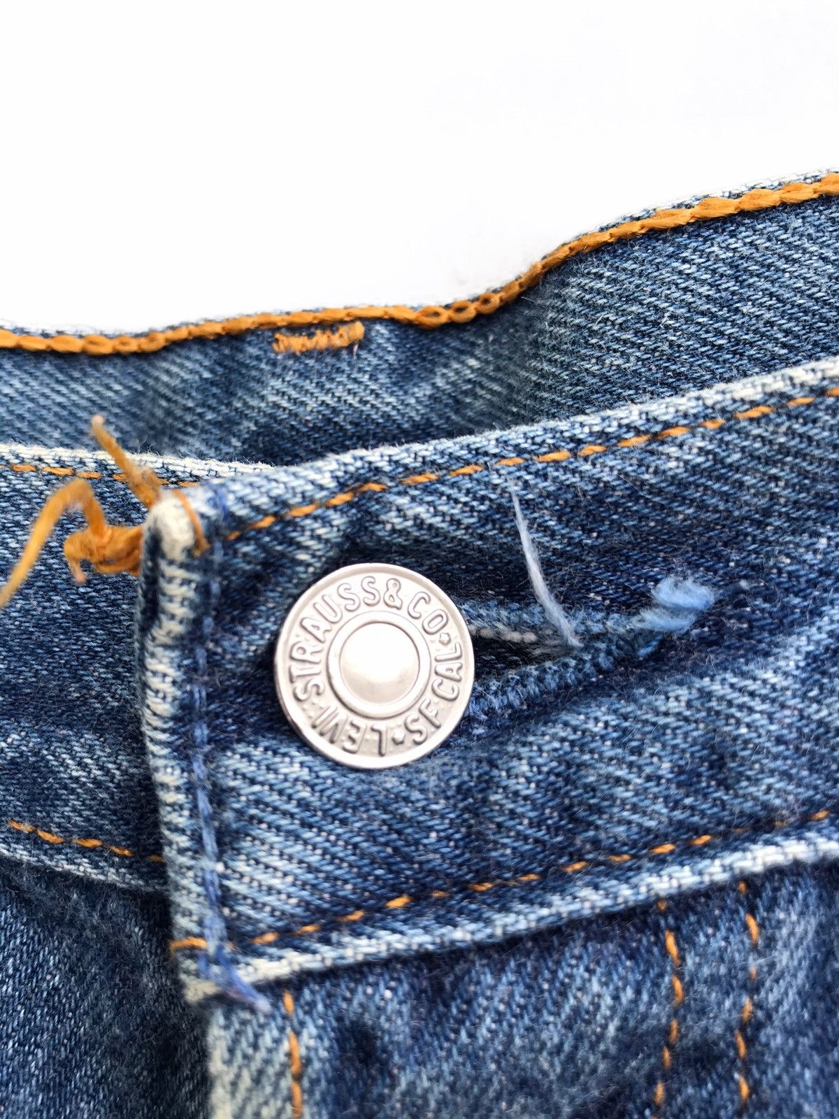 Levi's Vintage Levis Paint Splatter Denim Jeans USA button #524 Size US 38 / EU 54 - 4 Thumbnail