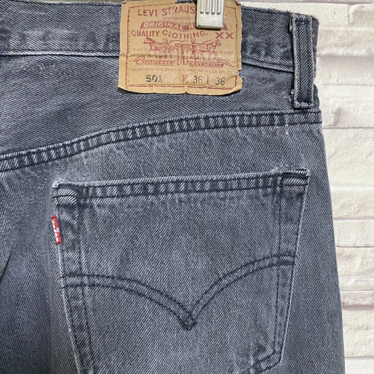 Levi's Vintage 90s Levis 501 Black Faded Jeans 34x35 Made USA Size US 34 / EU 50 - 12 Thumbnail