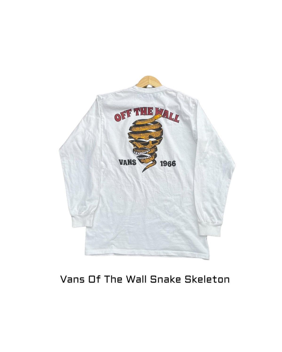 Vans Vans Of The Wall Snake Skeleton Size US M / EU 48-50 / 2 - 1 Thumbnail