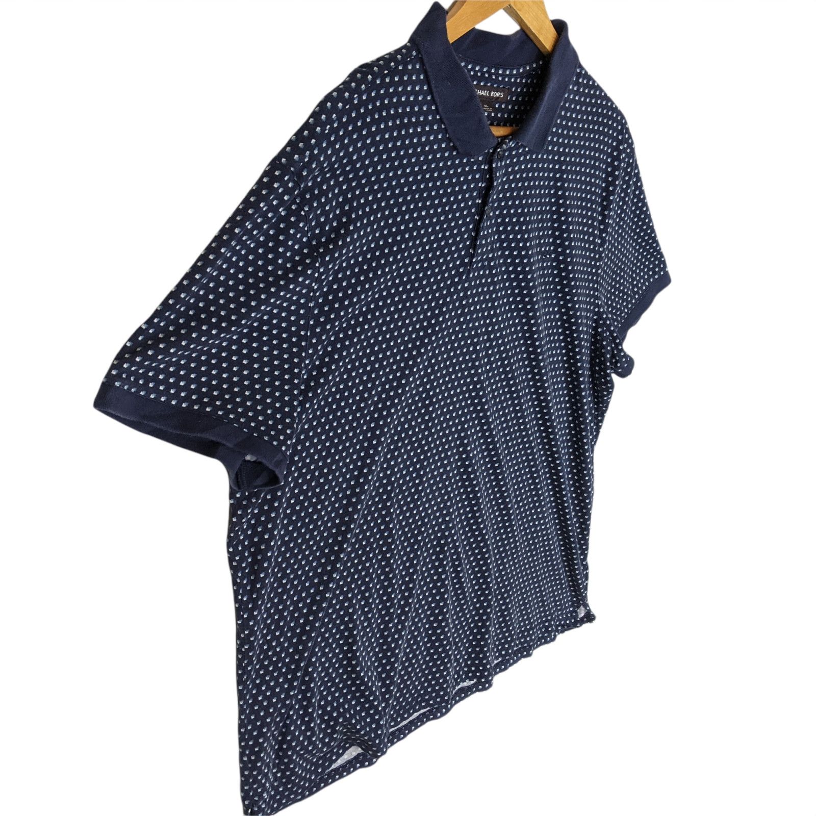Michael Kors MICHAEL KORS Polka Dot Monogram Polo Shirt Size US XL / EU 56 / 4 - 3 Thumbnail