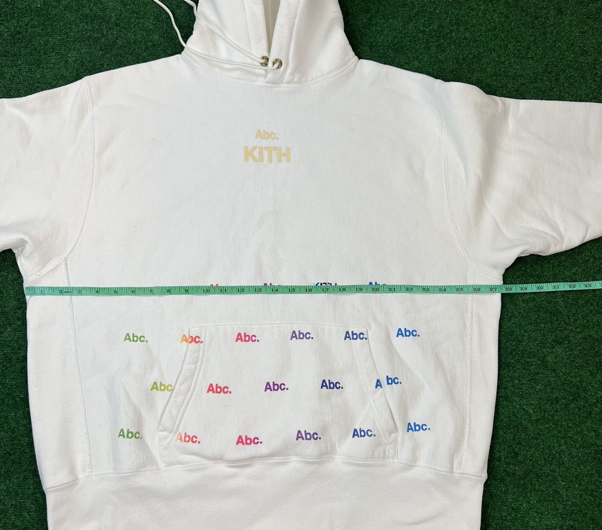Advisory Board Crystals × Kith Kith Advisory Board Crystals Holographic Hoodie White Sz Med Size US M / EU 48-50 / 2 - 5 Thumbnail