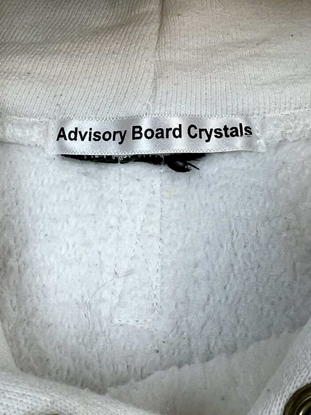 Advisory Board Crystals × Kith Kith Advisory Board Crystals Holographic Hoodie White Sz Med Size US M / EU 48-50 / 2 - 3 Thumbnail