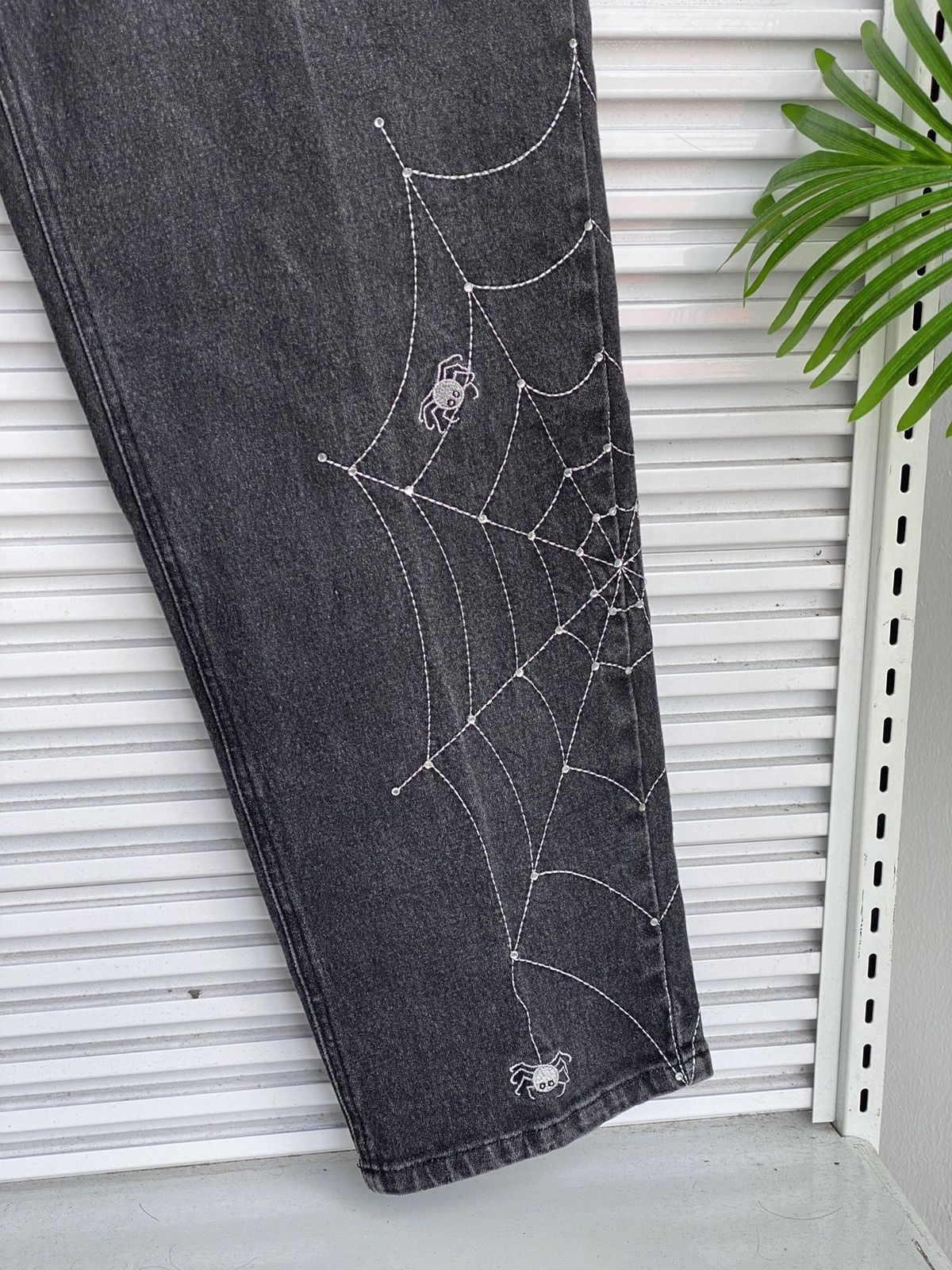 Japanese Brand × Other × Vintage Vintage Spider Web Embroidered Denim / Undercover IsseyYohji Size US 30 / EU 46 - 3 Thumbnail