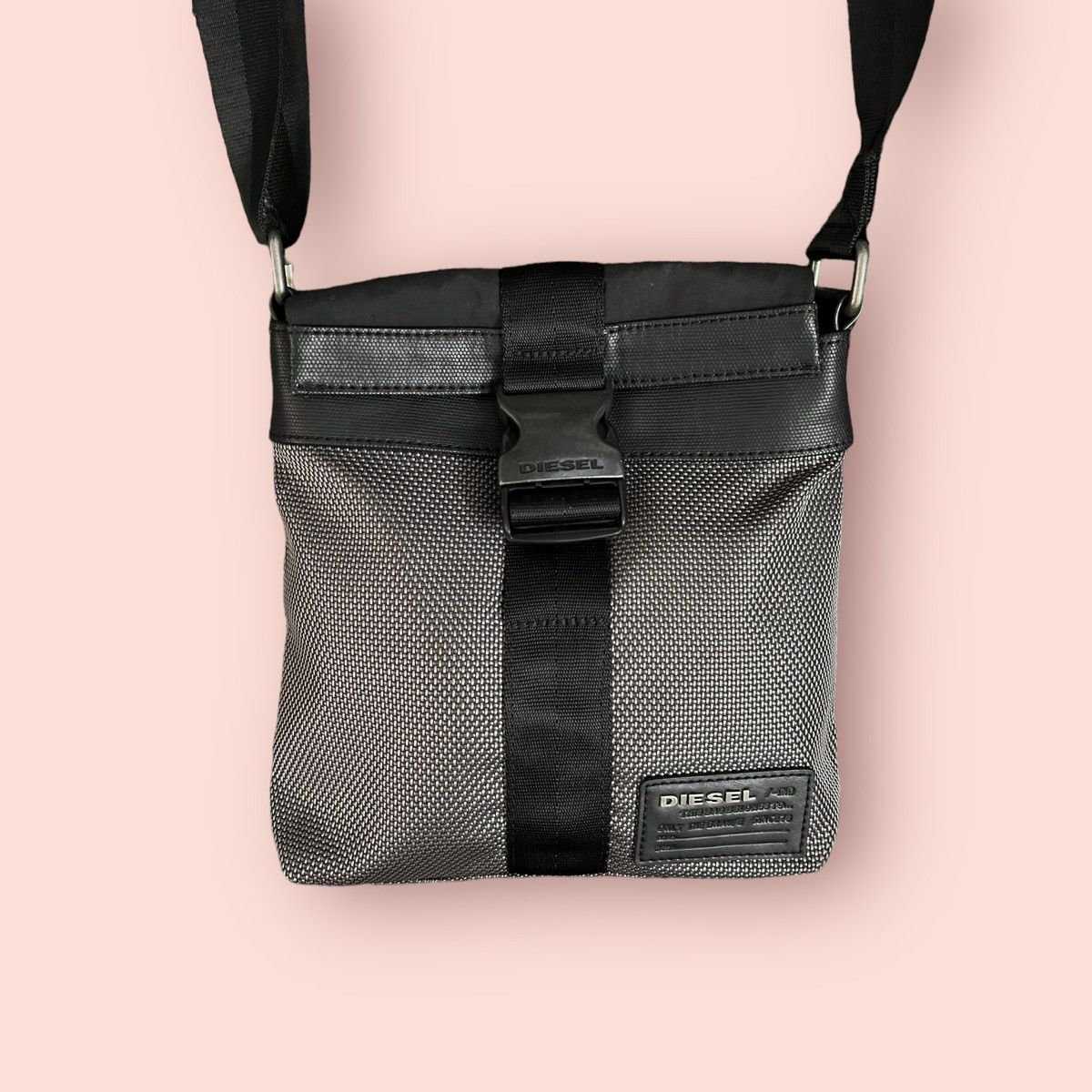 Diesel VINTAGE DIESEL CROSSBODY SLING BAG Size ONE SIZE - 3 Thumbnail