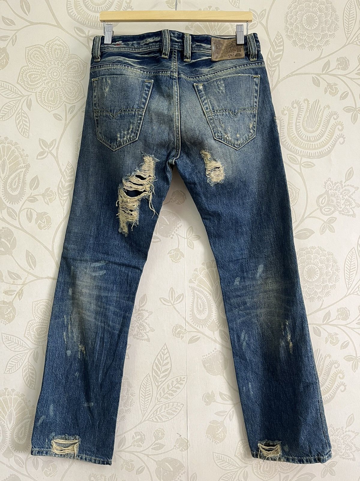 Diesel × Vintage Vintage Diesel Distressing Denim Viker Made In Italy Size US 29 - 14 Thumbnail
