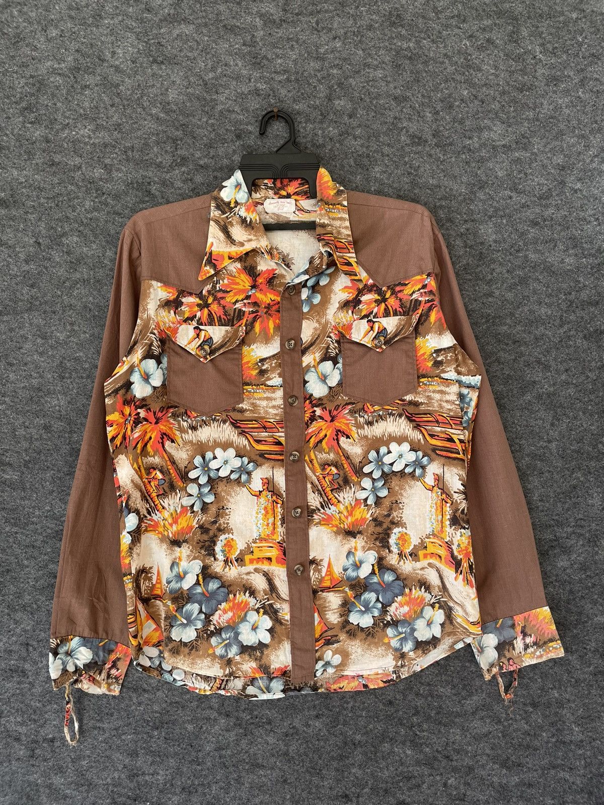 Vintage VINTAGE HAWAIIAN SHIRTS Size US L / EU 52-54 / 3 - 1 Thumbnail