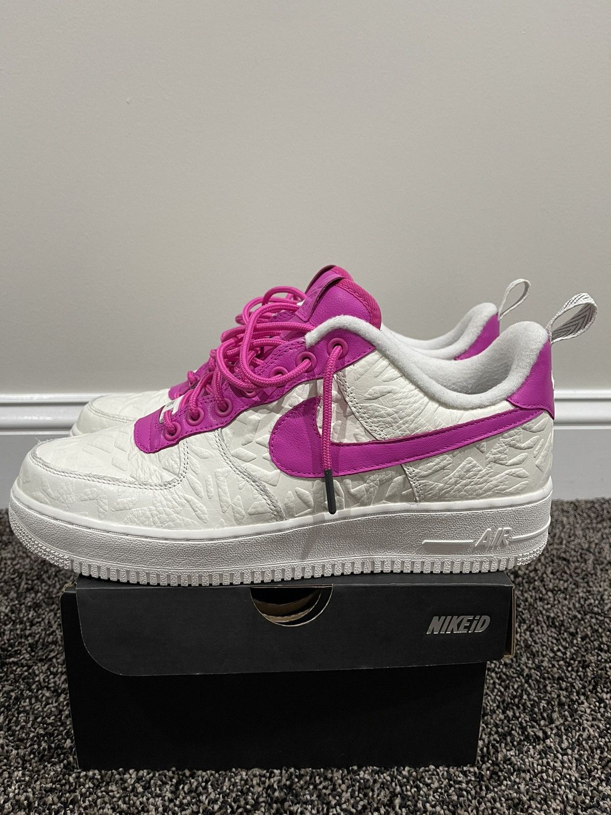 Nike Nike iD Air Force 1 Low White / Pink Size US 10 / EU 43 - 2 Thumbnail